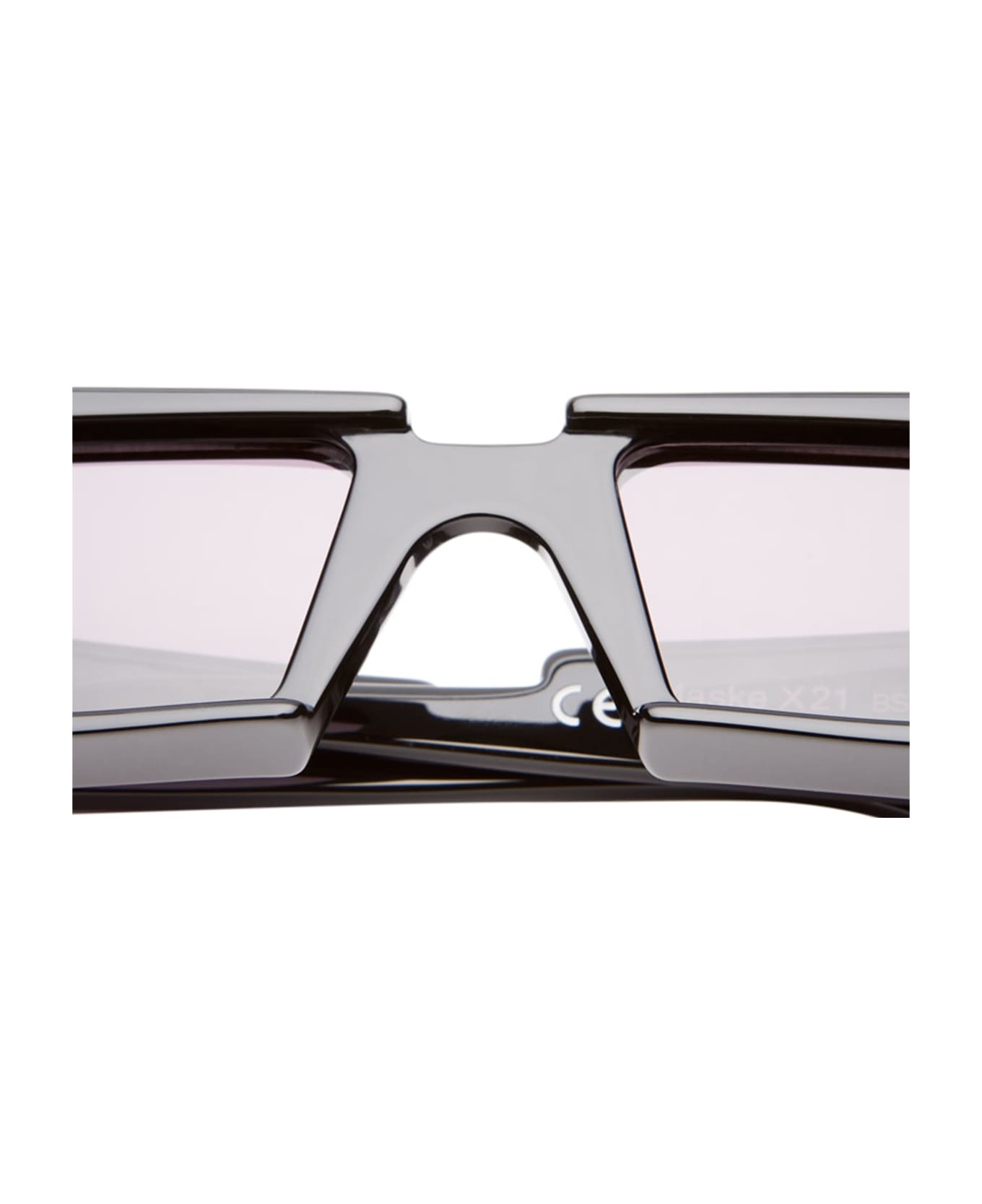 Kuboraum Mask X21 - Black Shine Cut Sunglasses - black shine