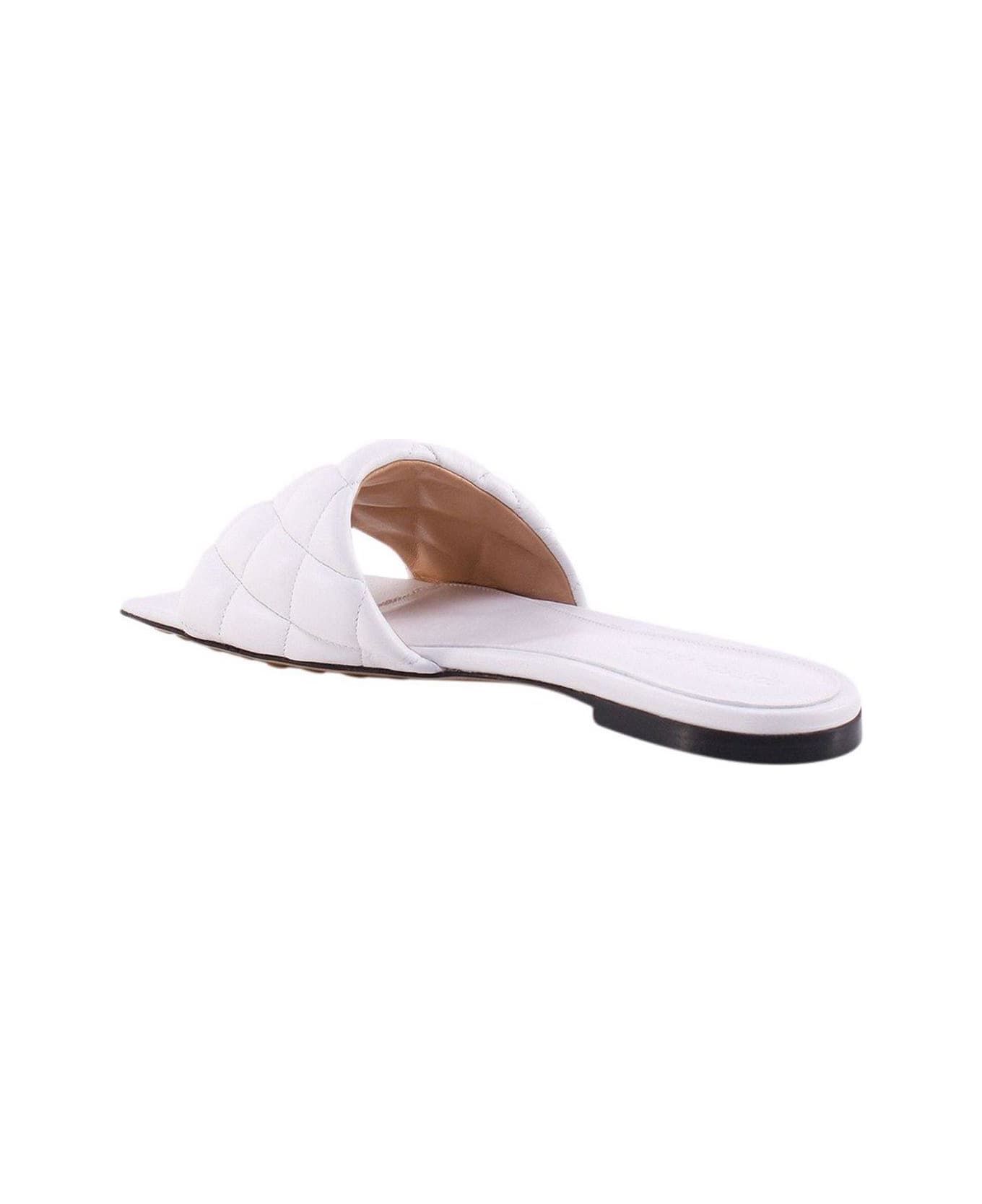 Bottega Veneta Matelassé Flat Sandals - OPTIC WHITE