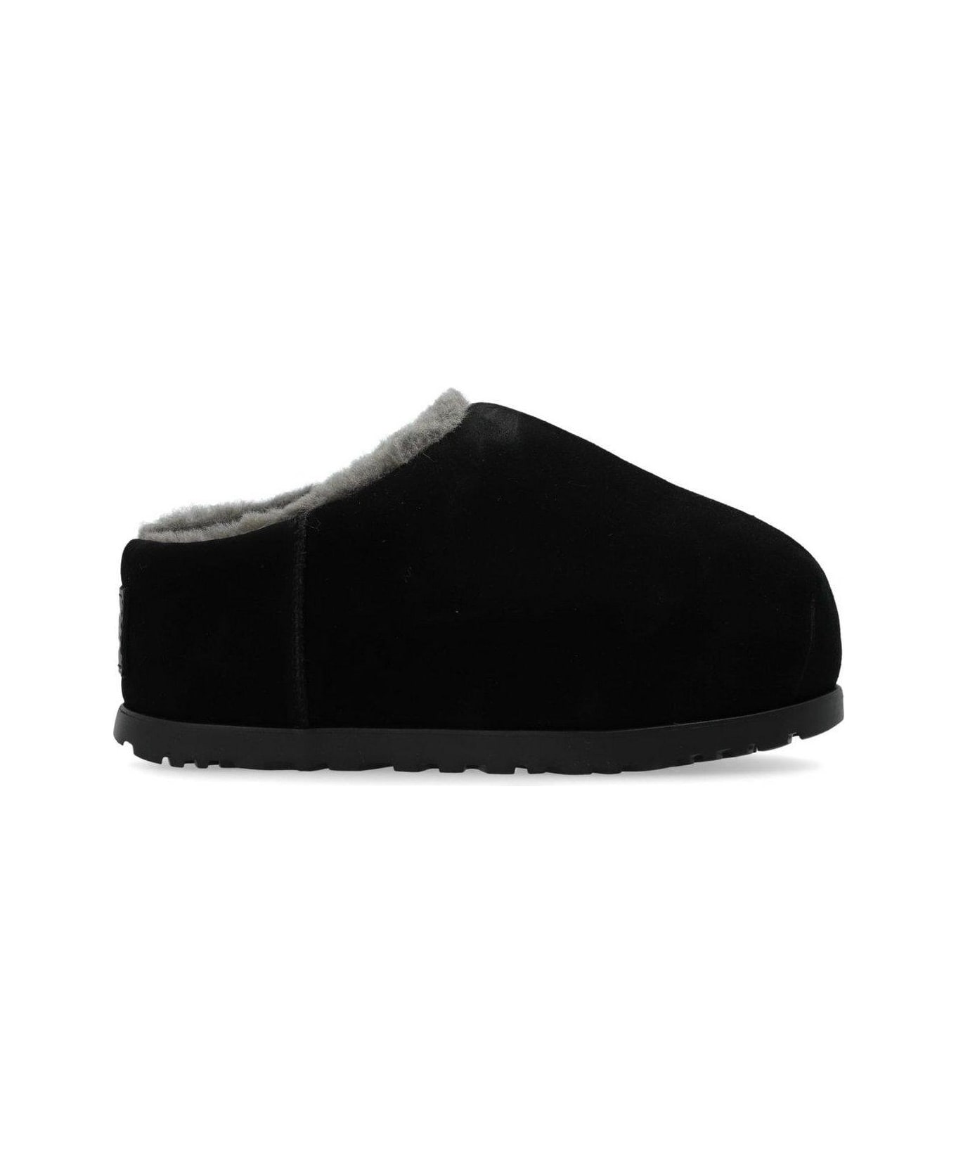 UGG Pumped Round Toe Slides - Blk Black