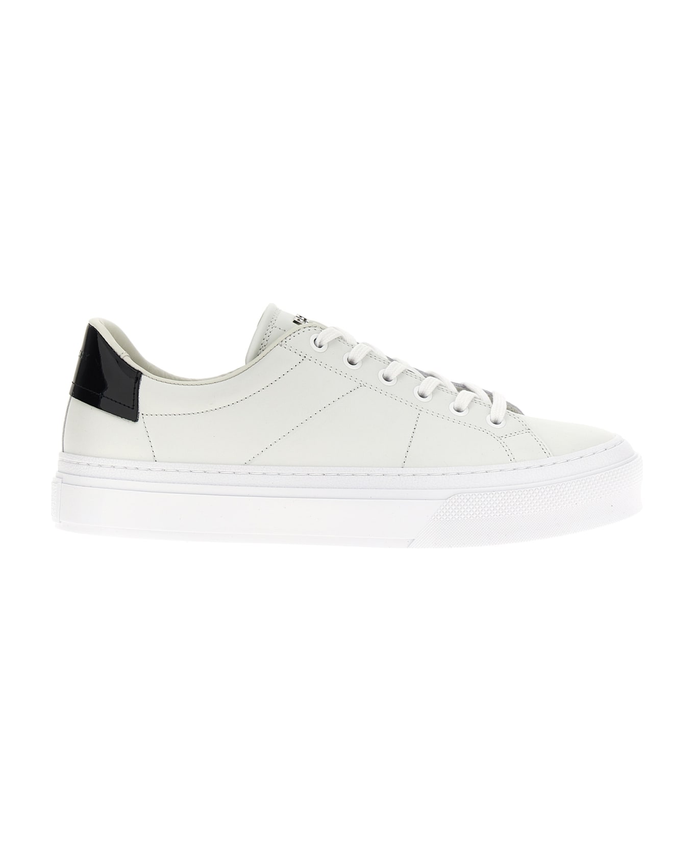 Givenchy 'city Sport' Sneakers - White/Black