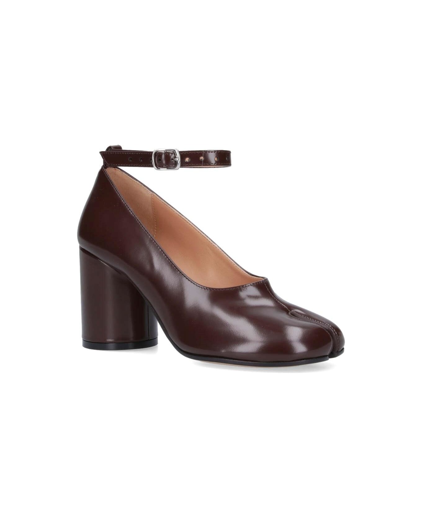 Maison Margiela 'tabi' Pumps - Chic brown