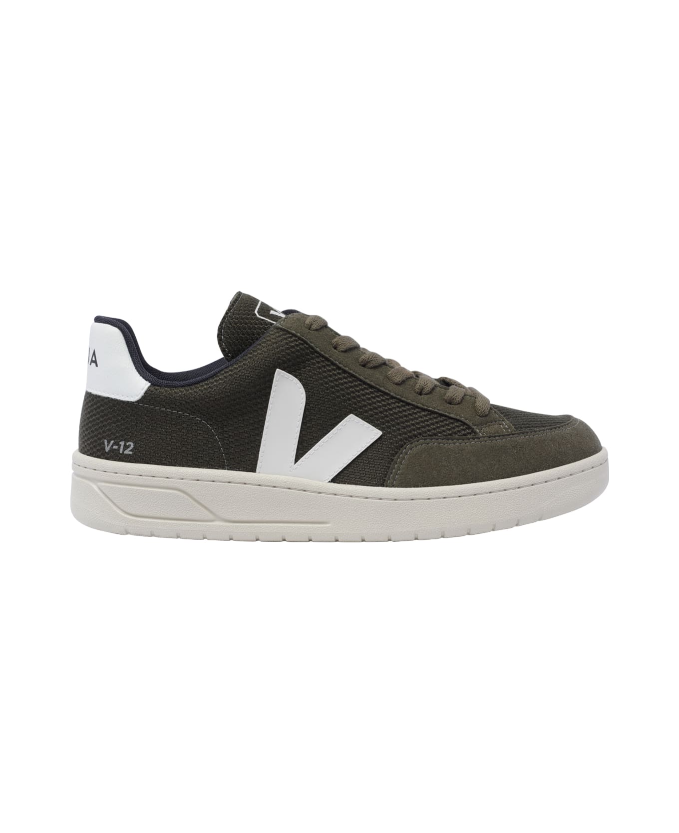Veja V-12 Sneakers - Green