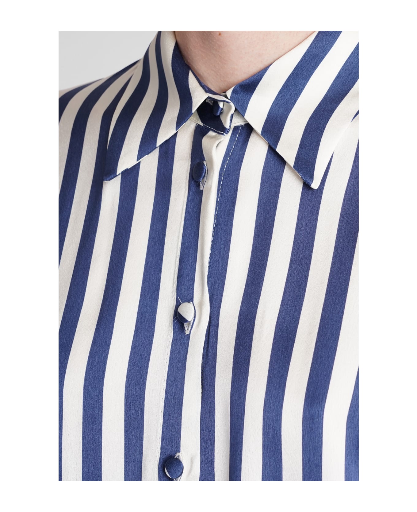MVP Wardrobe Le Galion Shirt In Beige Viscose - CREAM/DEEP BLUE