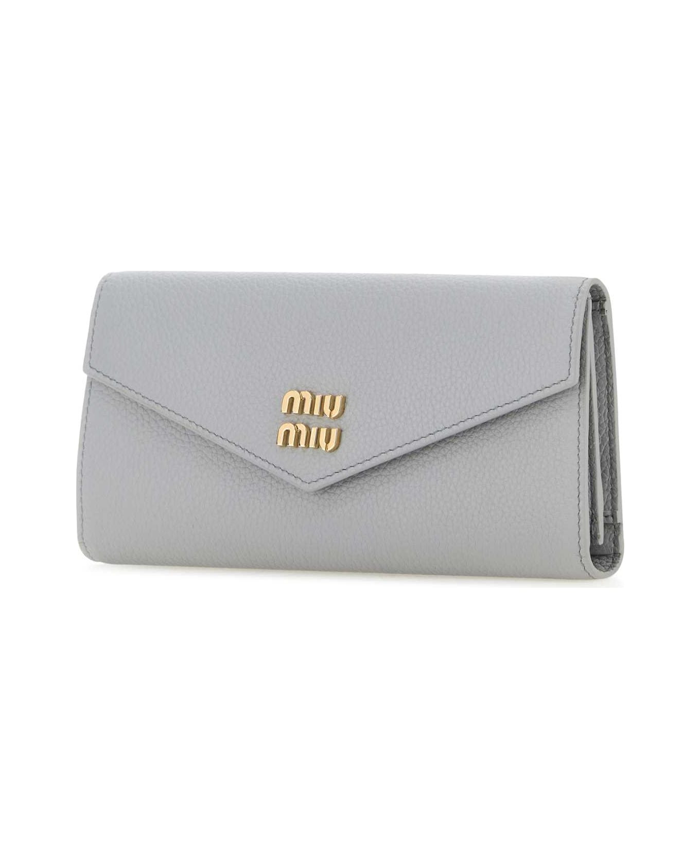 Miu Miu Powder Blue Leather Wallet - FIORDALISO 財布