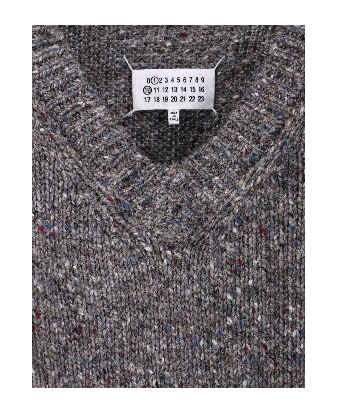 Maison Margiela V-neck Sweater - Gray