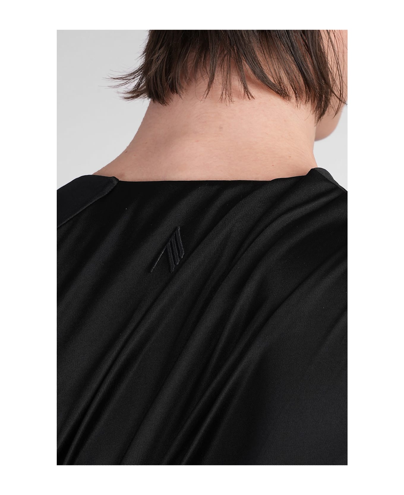 In Black Viscose