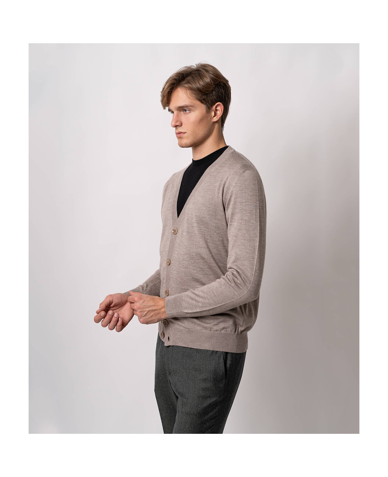 Larusmiani Cardigan 
spirit 54
 Cardigan - Beige