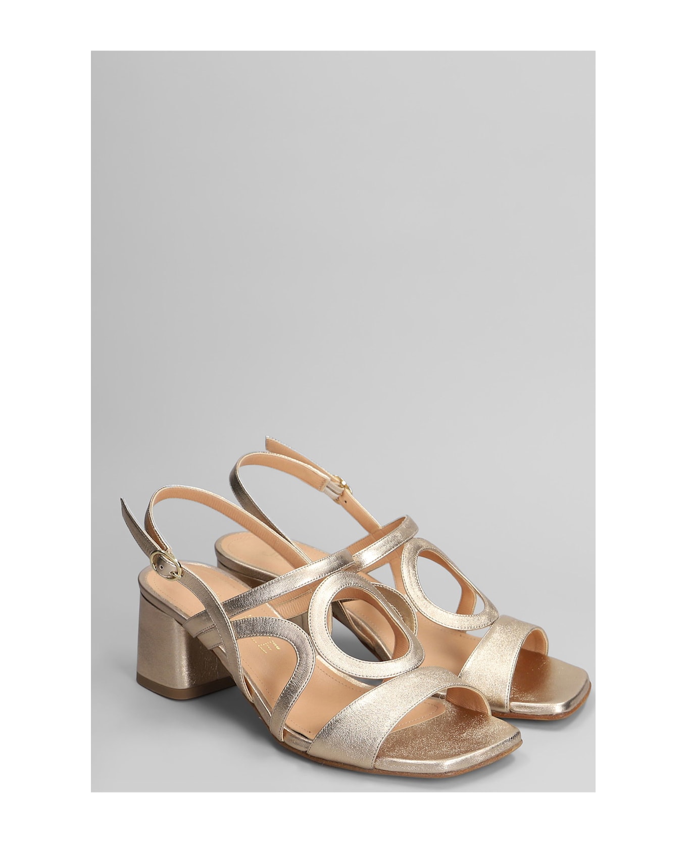 Julie Dee Sandals In Copper Leather - copper