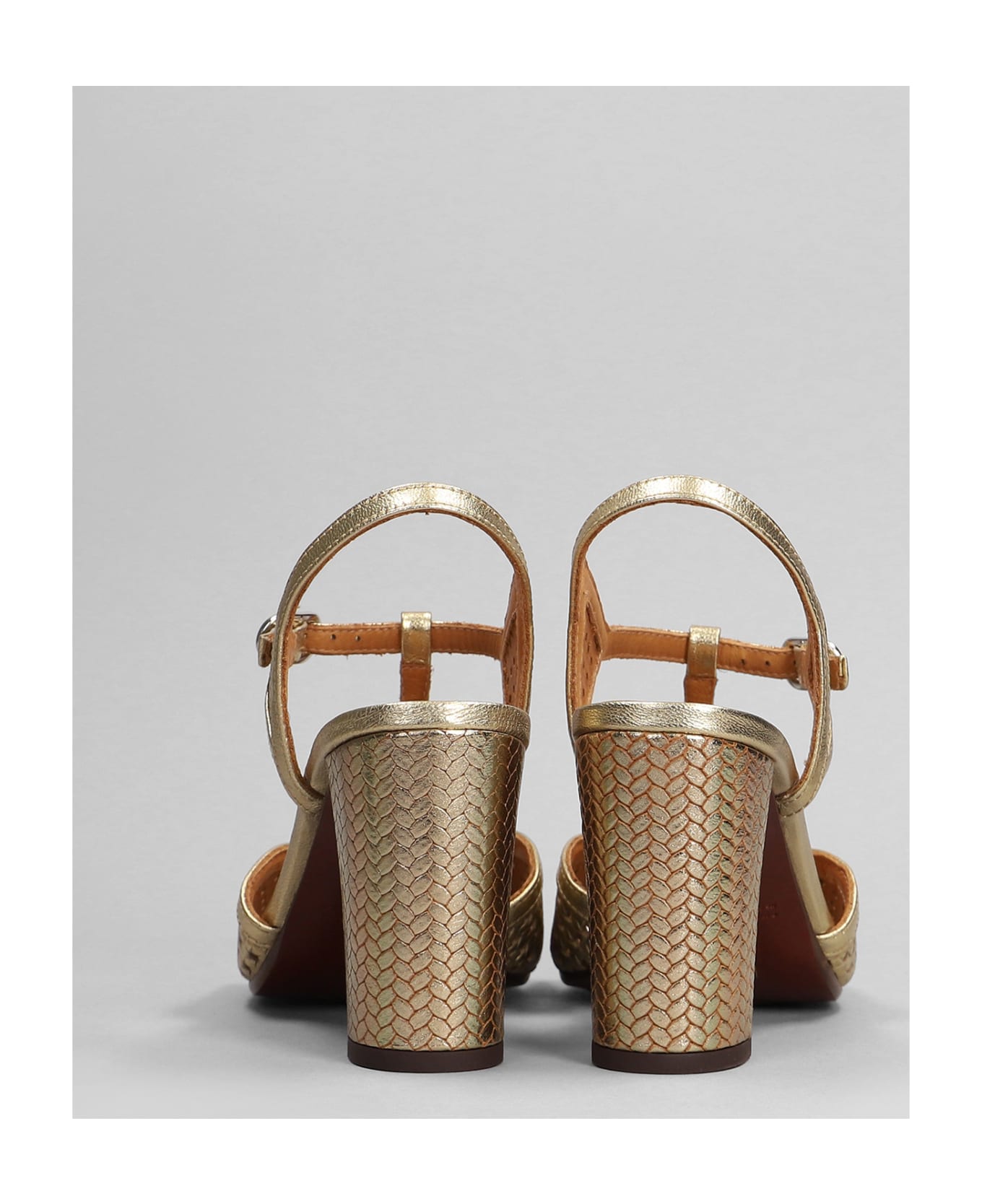 Chie Mihara Bessy Sandals In Gold Leather - gold サンダル