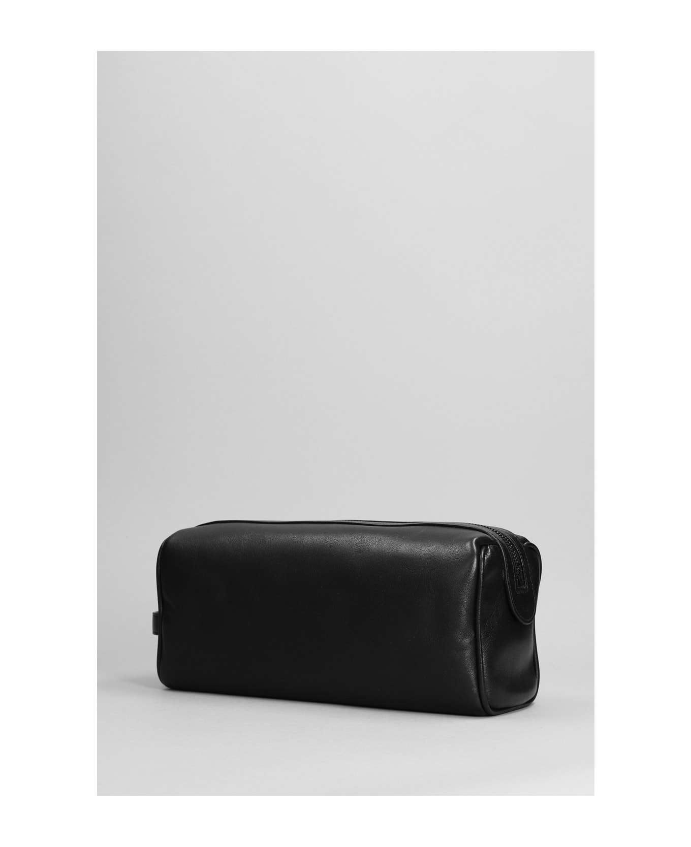 Common Projects Hand Bag In Black Leather - black