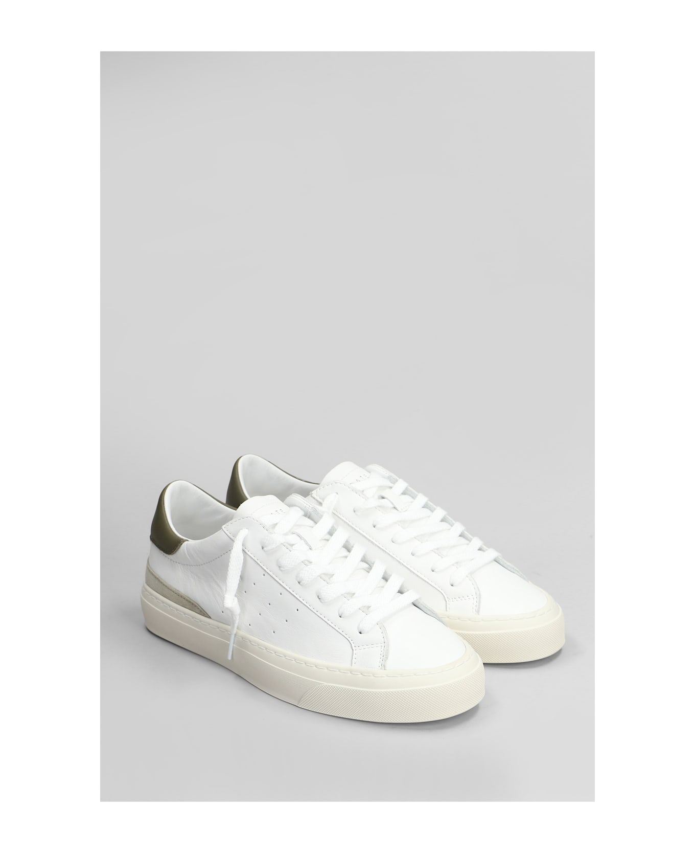 D.A.T.E. Sonica Sneakers In White Leather - white