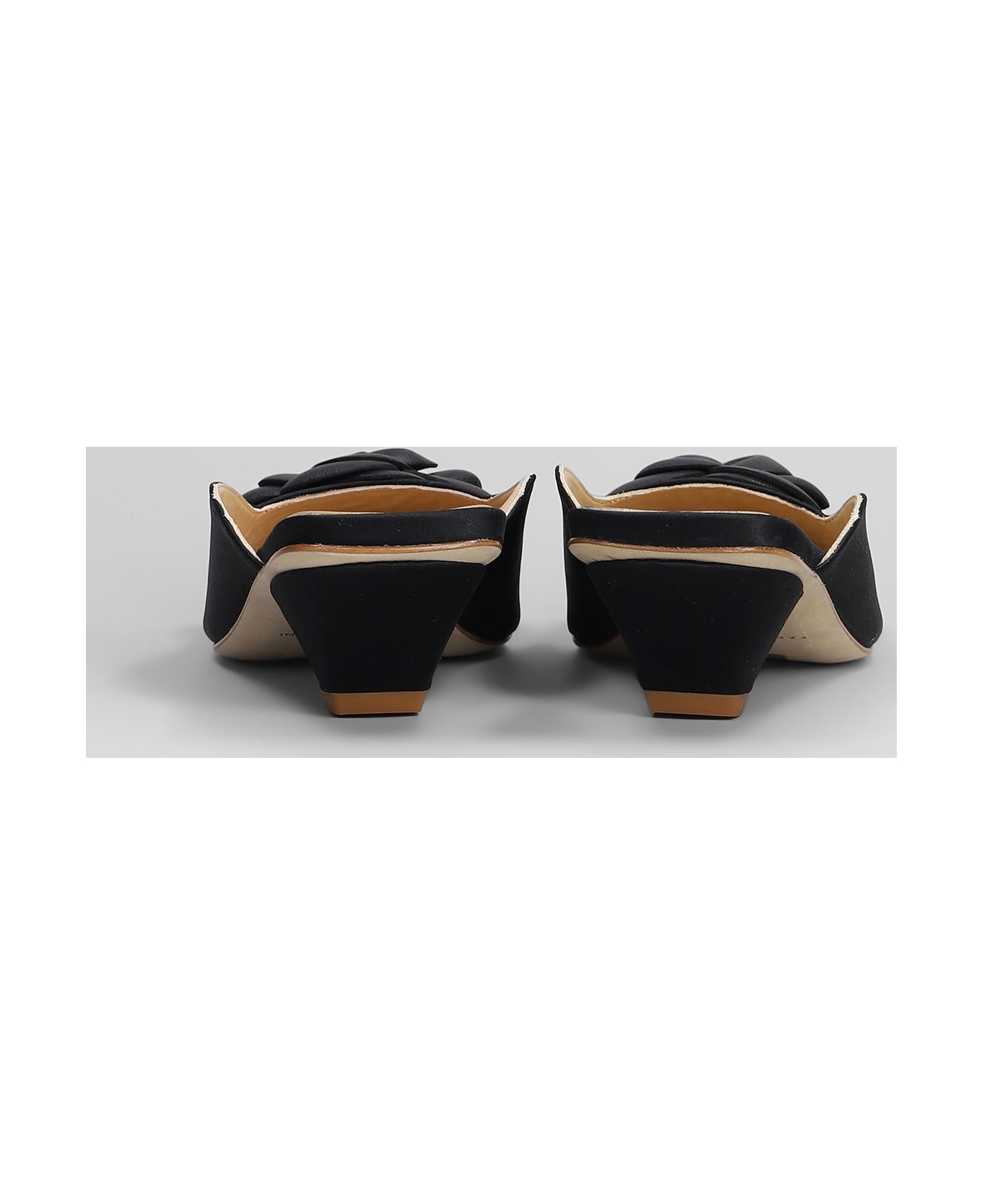 Fabio Rusconi Slipper-mule In Black Satin - black