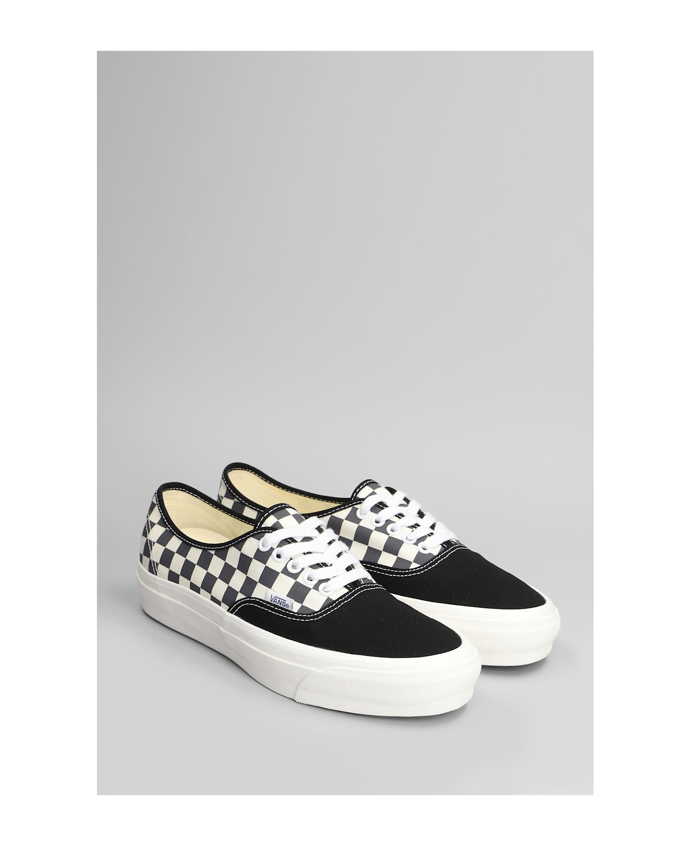 Vans Lx Authentic 44 Sneakers In Black Canvas - black