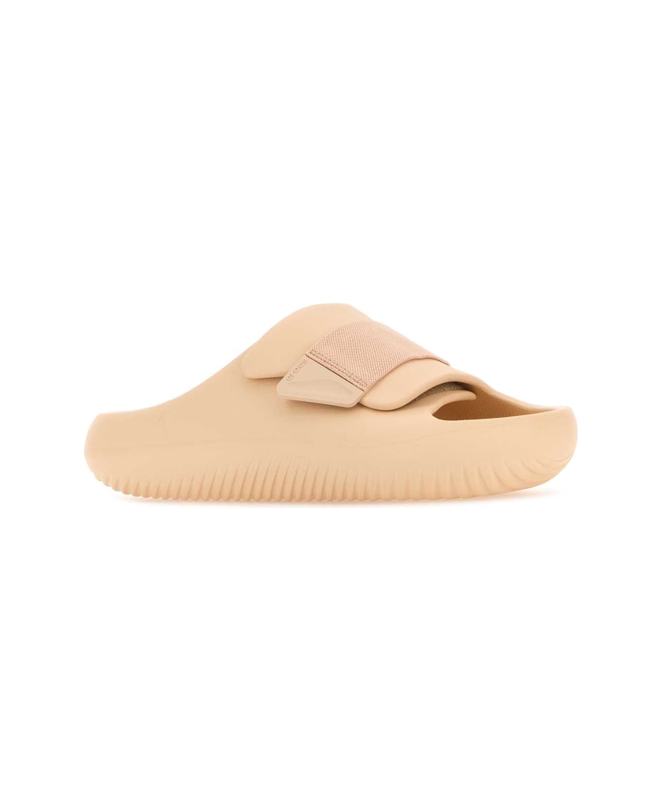 Crocs Pastel Orange Rubber Mellow Luxe Recovery Slippers - SHITAKE
