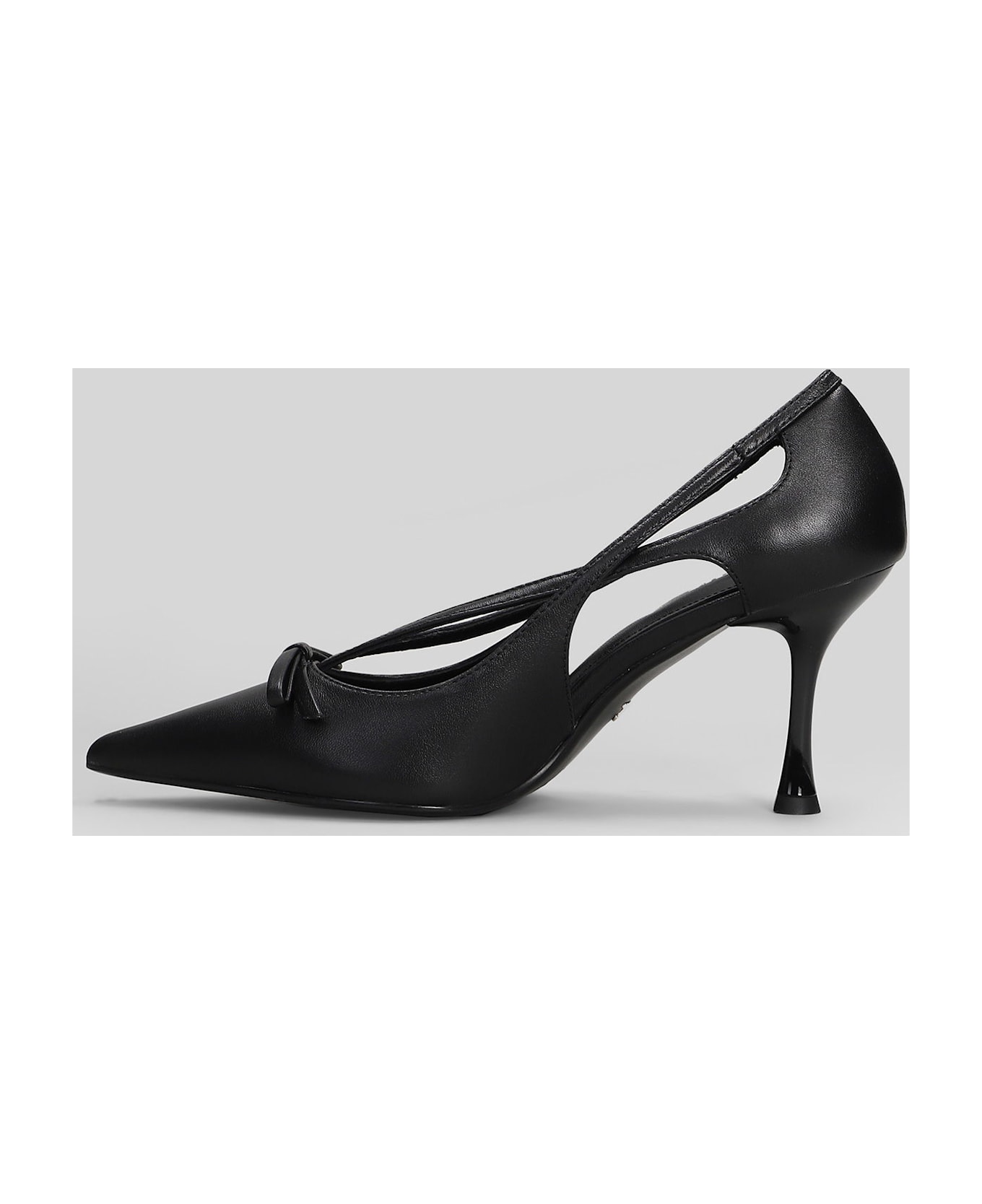 Lola Cruz Pumps In Black Leather - black