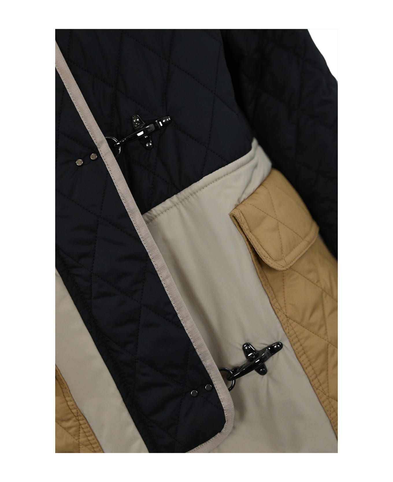 Fay 3-hook Jacket In Quilted Nylon - Black