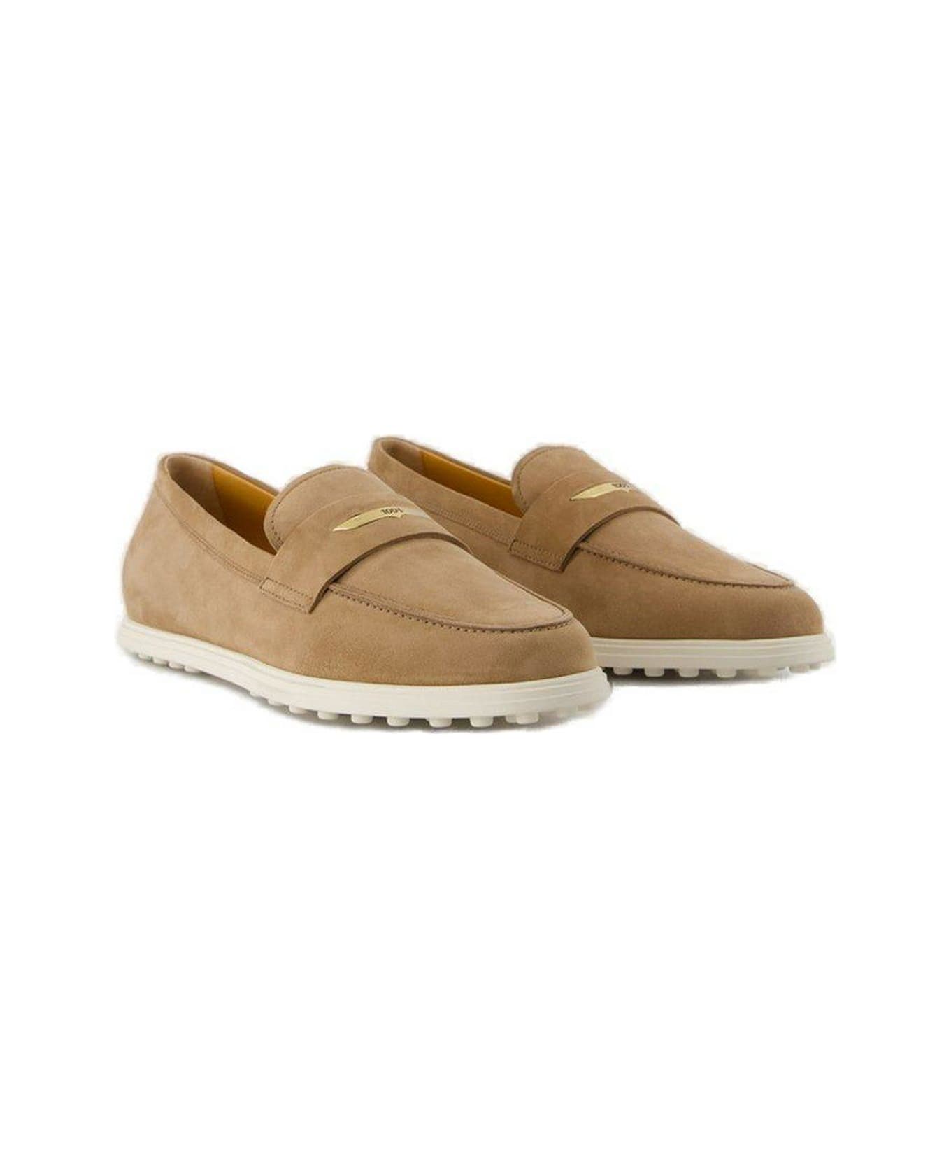 Tod's Logo Plaque Slip-on Loafers - Cappuccino