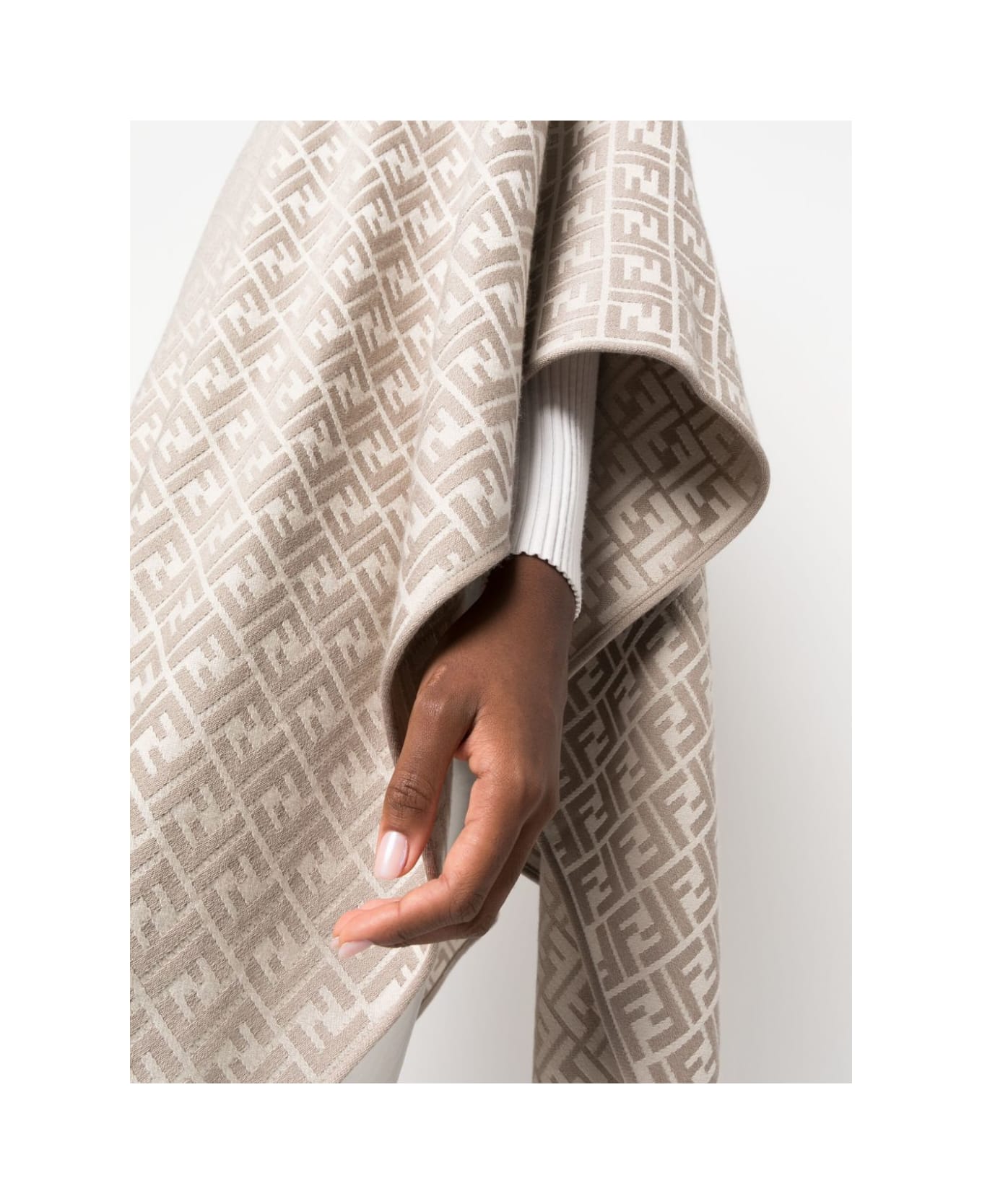 Fendi Ff Wool And Silk Poncho - Gray