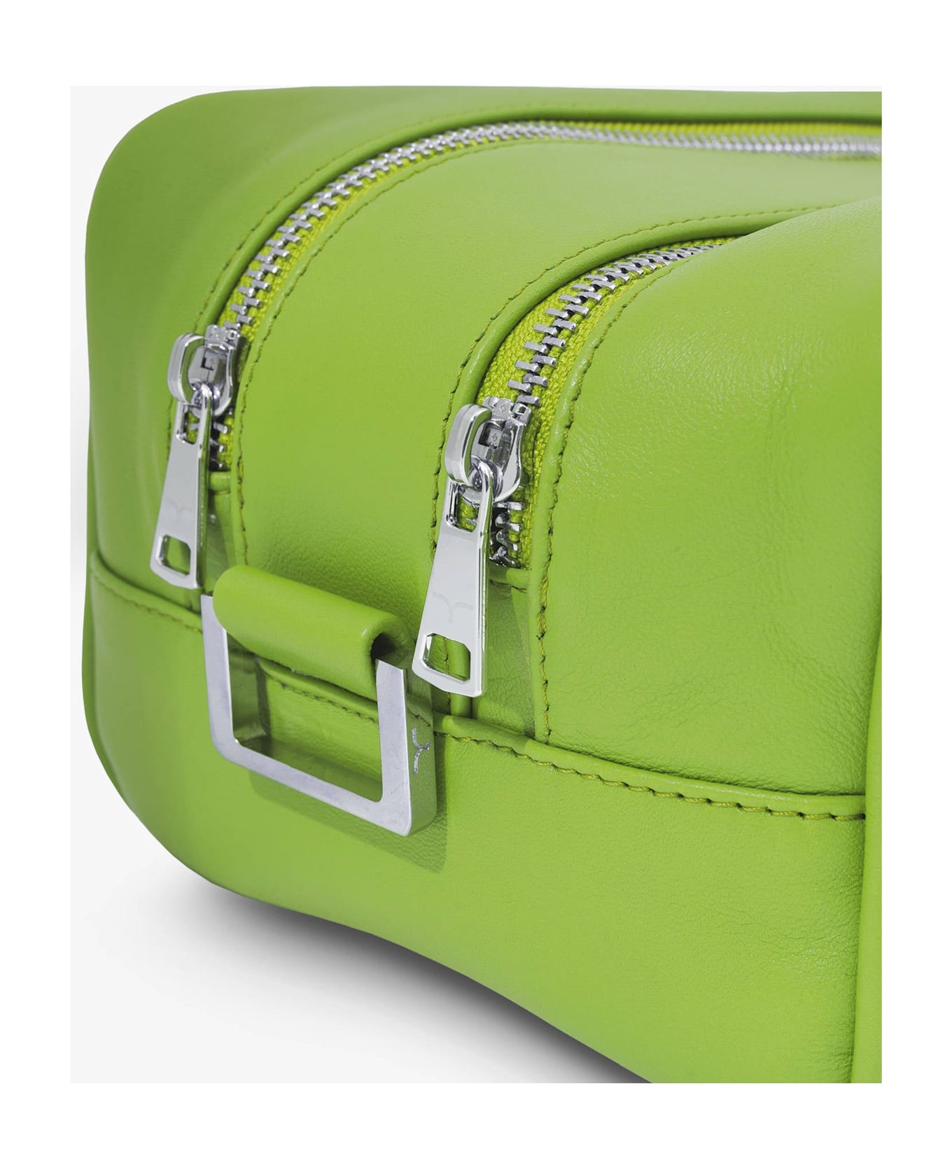 Larusmiani Wash Bag
tzar
 Luggage - Lime