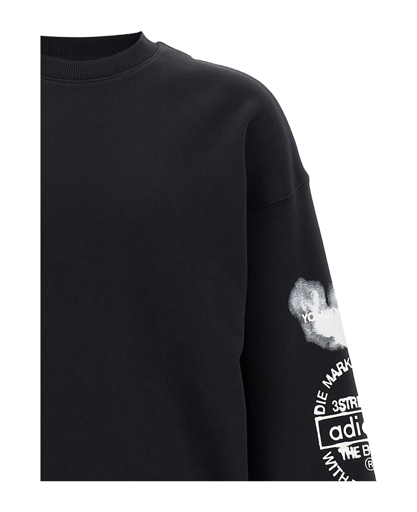 Y-3 
y-3 Graphic Crew
 Sweatshirt - Black  