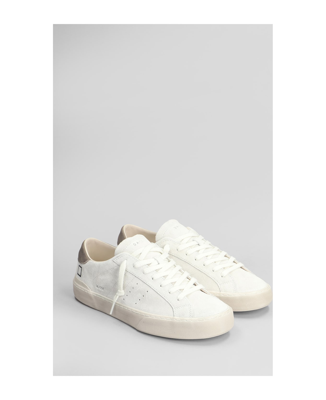 D.A.T.E. Hill Low Sneakers In White Suede - white