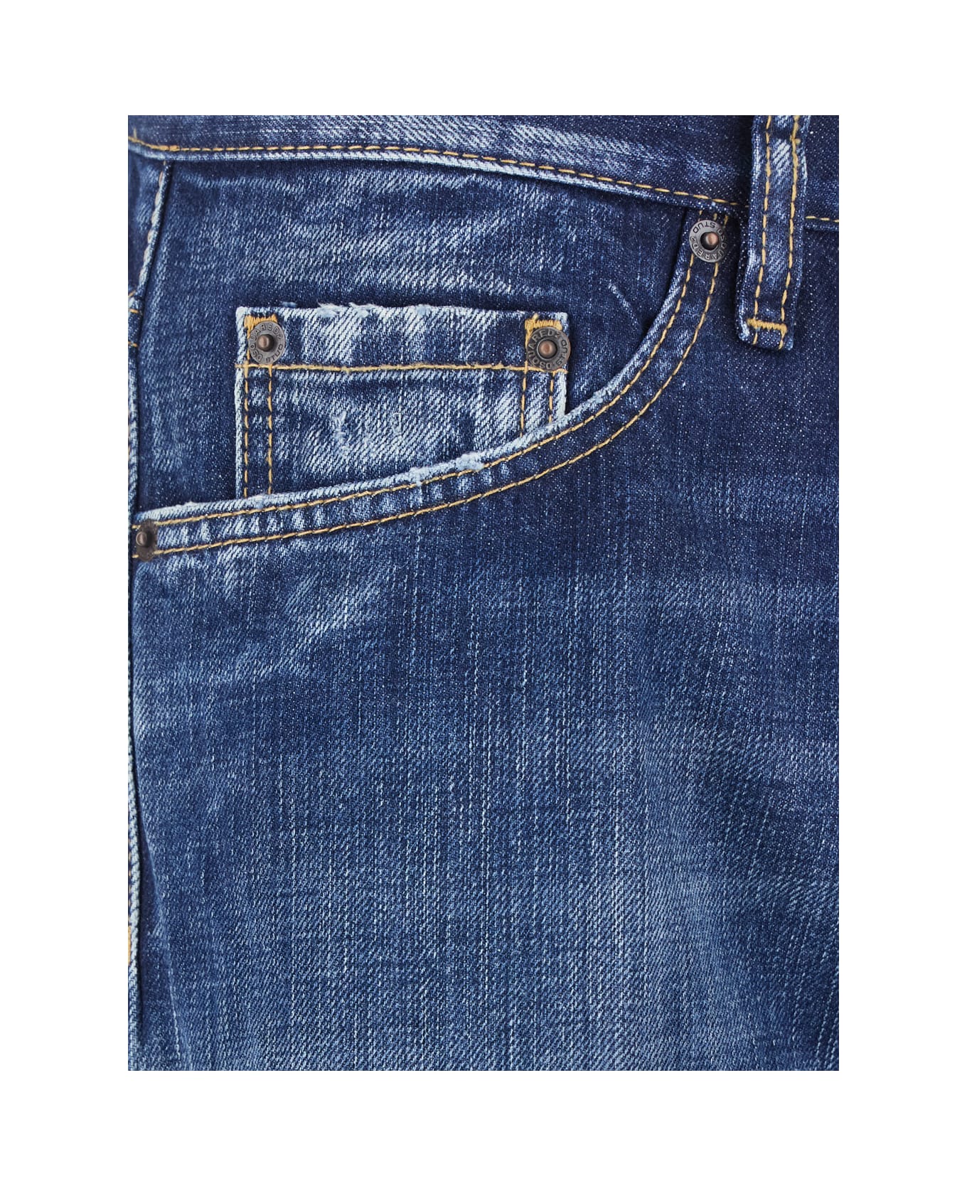 Dsquared2 
the American
 Blue Jeans With Logo Patch On The Rear And Faded Effect In Denim Man - Blu