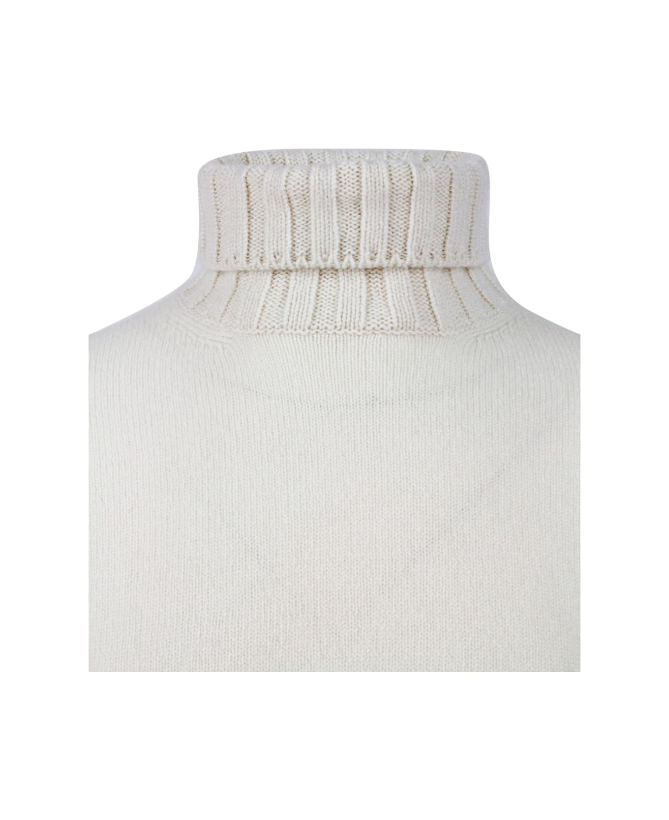 Sonrisa Turtleneck Sweater In Fine And Very Soft Cashmere Fleece With Flat Rib Knit On The Neck - Cream