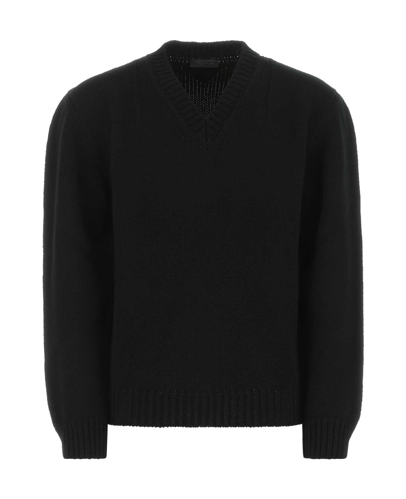 Prada Black Wool Sweater - F0002 ニットウェア