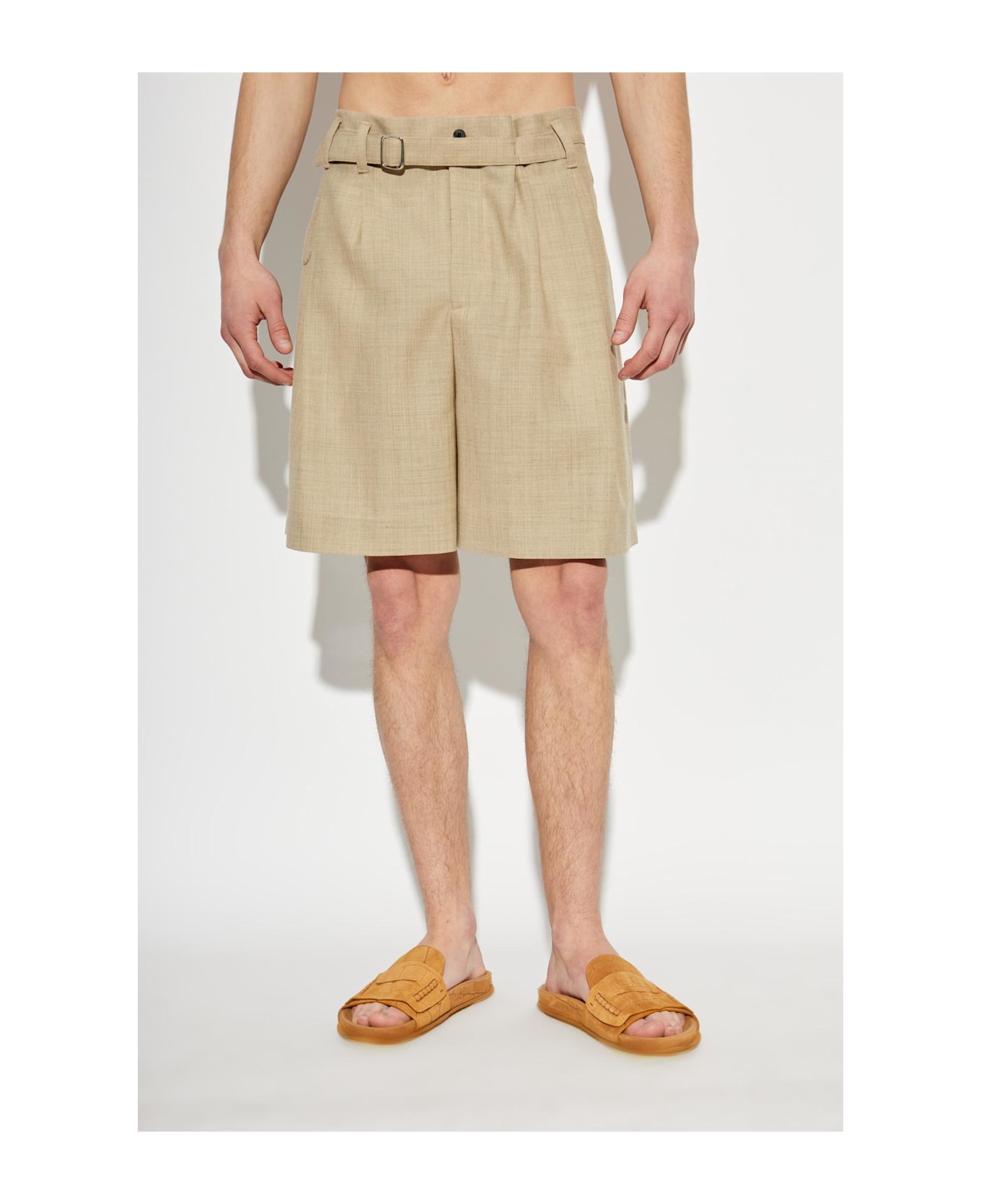 Jacquemus Pleated Shorts - Beige