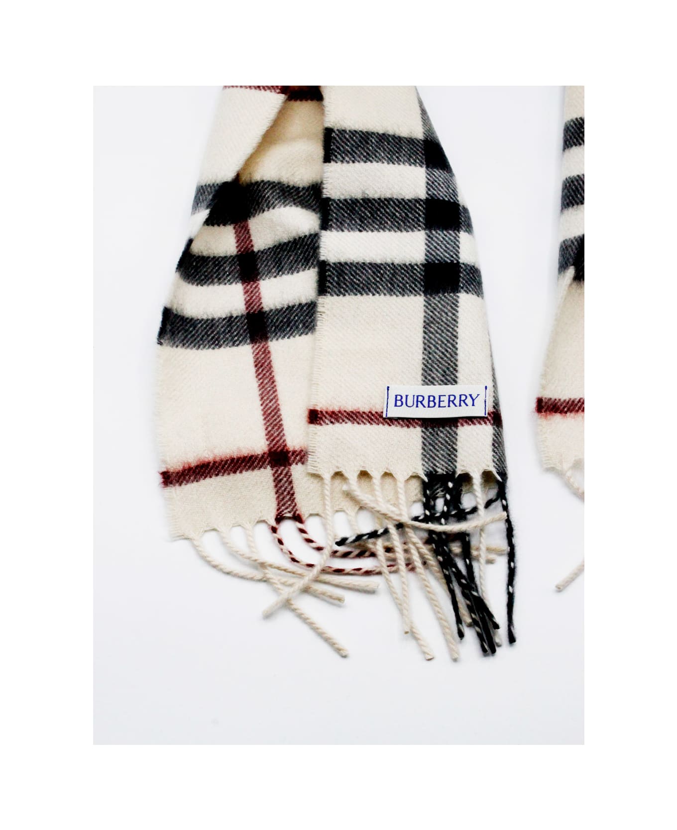 Burberry Scarf In Pure And Soft Cashmere With Check Pattern And Fringes At The Hem Measuring 130 X 20 - cream アクセサリー＆ギフト