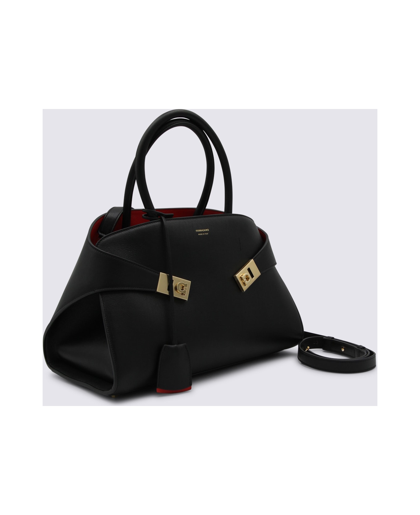 Ferragamo Black Leather Hug S Shoulder Bag - Black