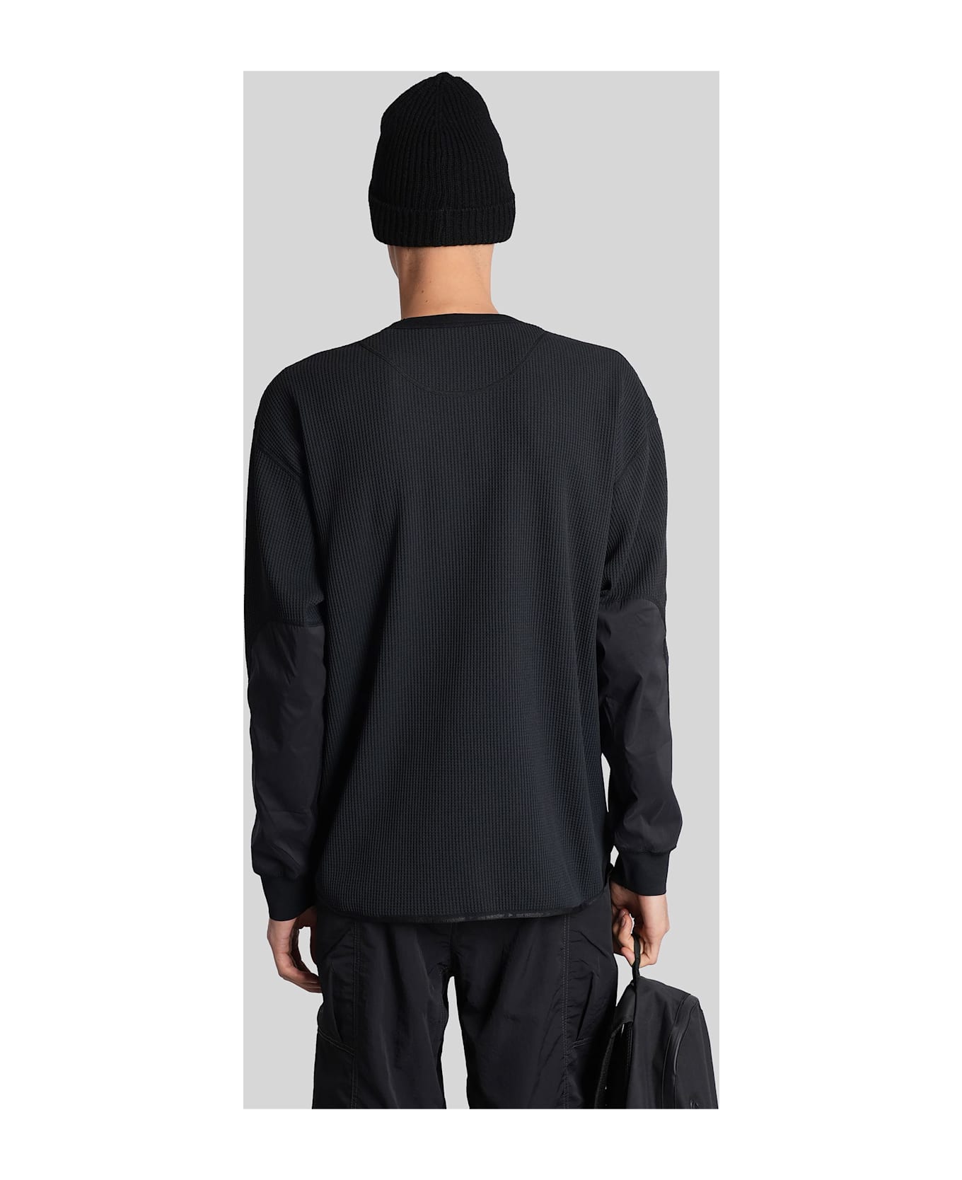 And Wander Sweatshirt In Black Cachemire And Silk - black