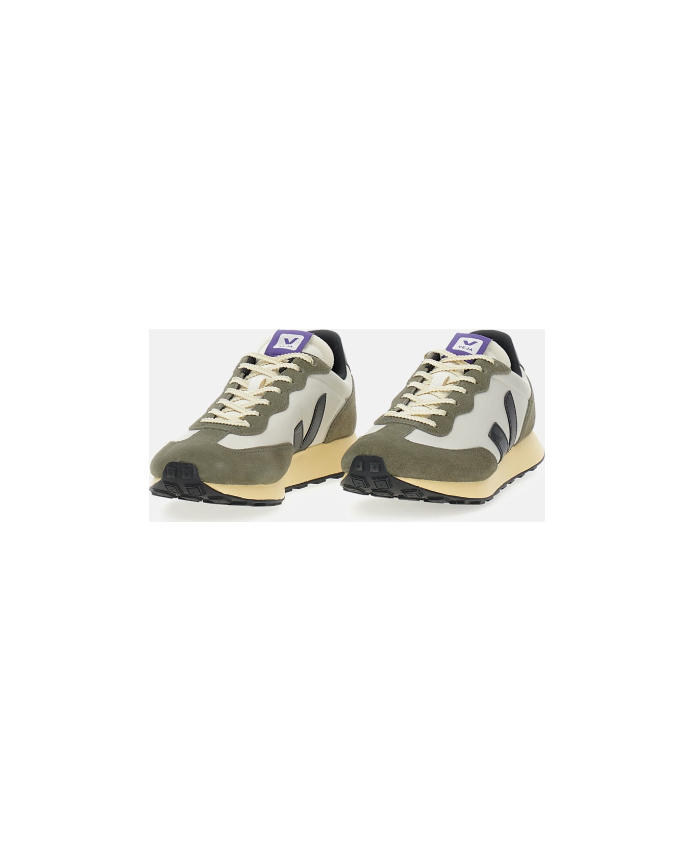 Veja Rio Branco Sneakers - White