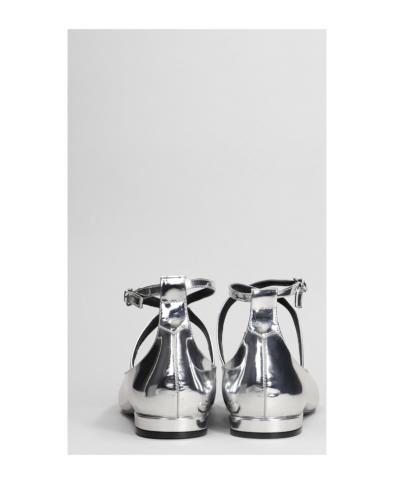 Stuart Weitzman Eden Ballet Flats In Silver Leather - silver