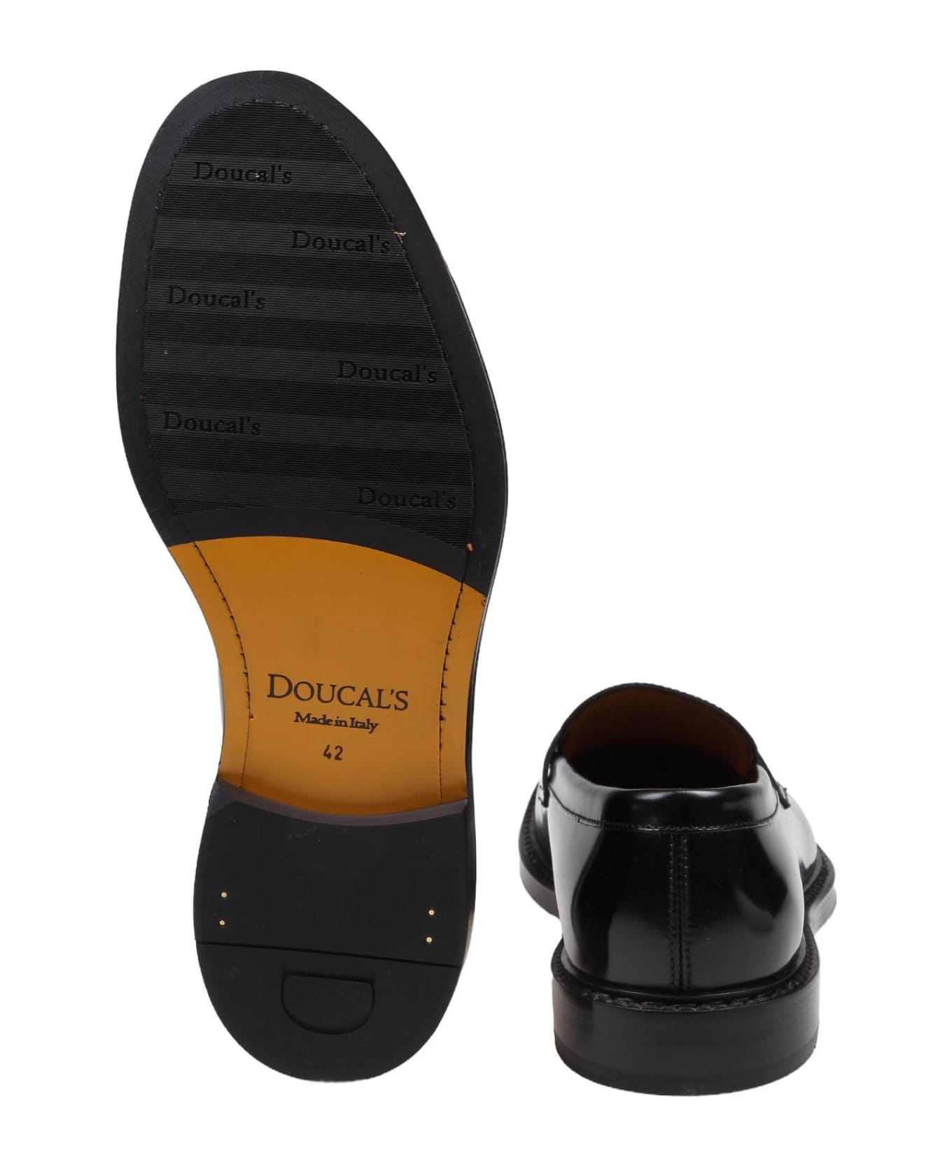Doucal
s Loafers - Black