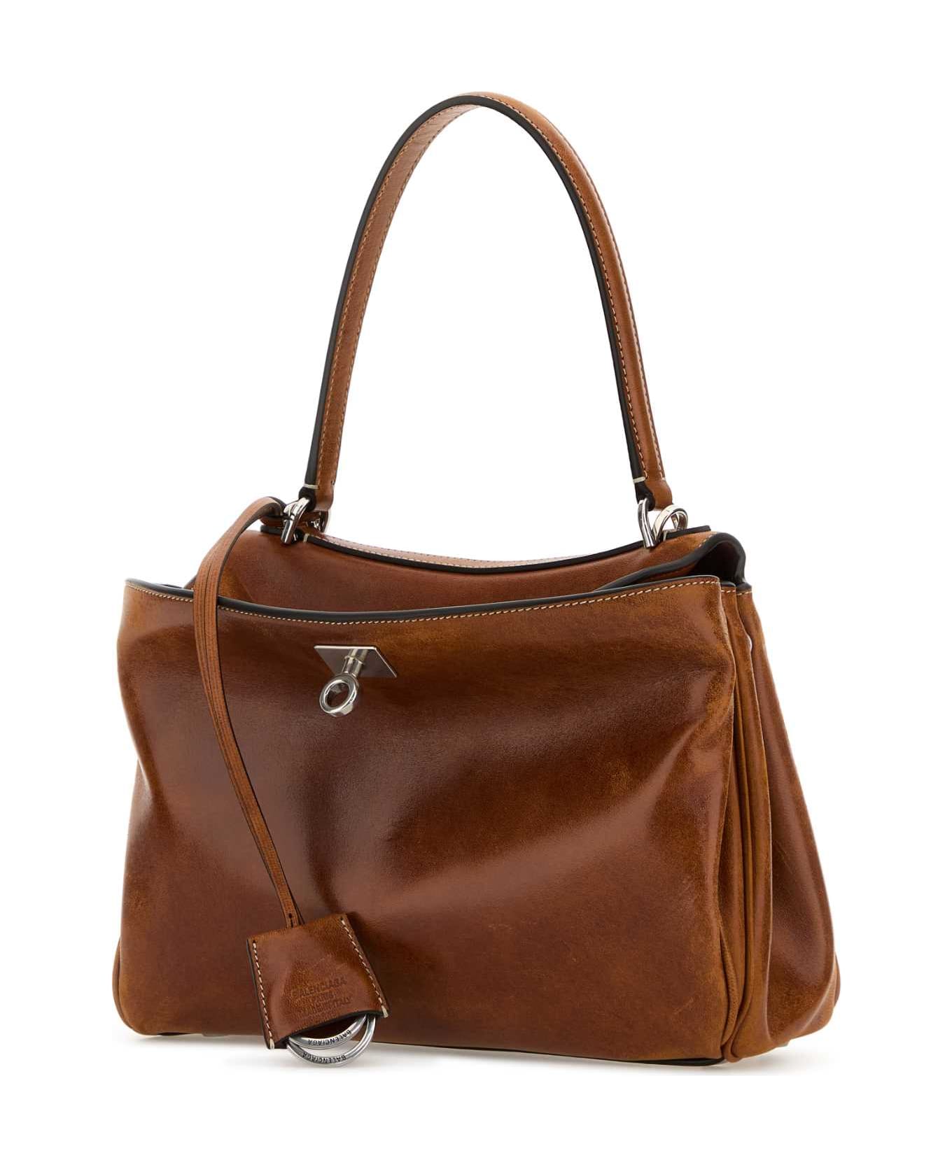 ハンドバッグ Balenciaga Caramel Leather Small Rodeo Handbag Balenciaga Caramel Leather Small Rodeo Handbag | italist