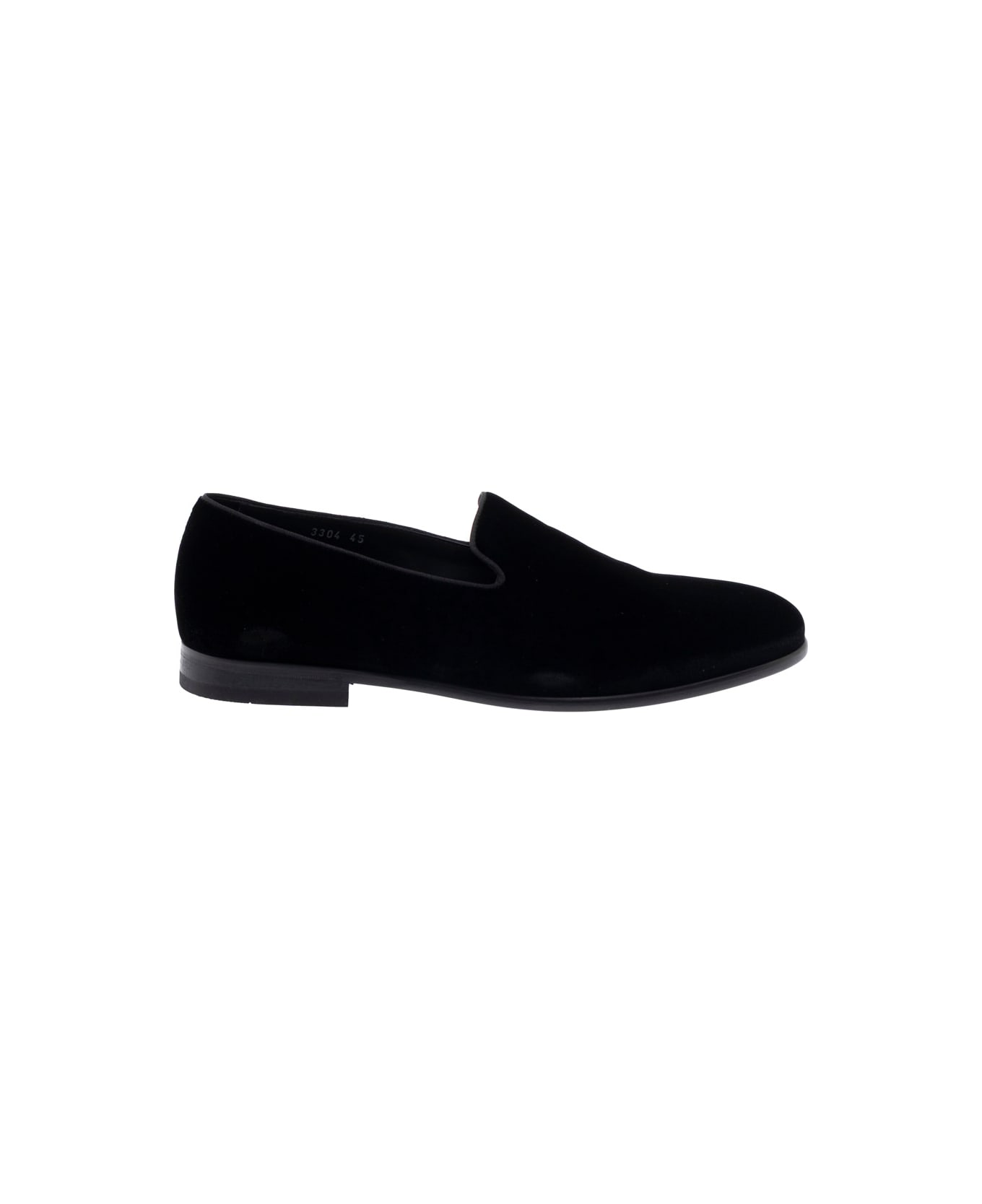 Doucal
s Black Loafers With Slip-on Design And Almond Toe In Leather Man - Black