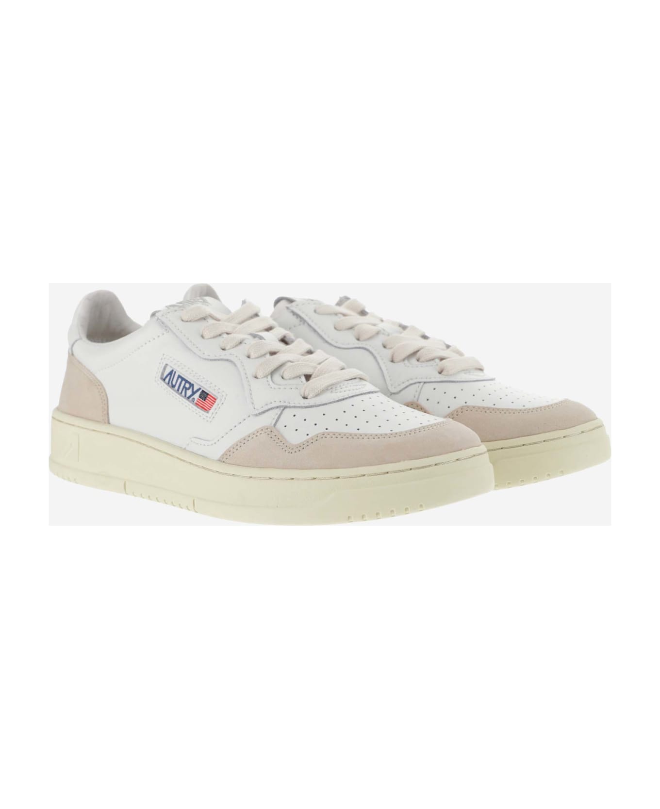 Autry Medalist Low Sneakers - White