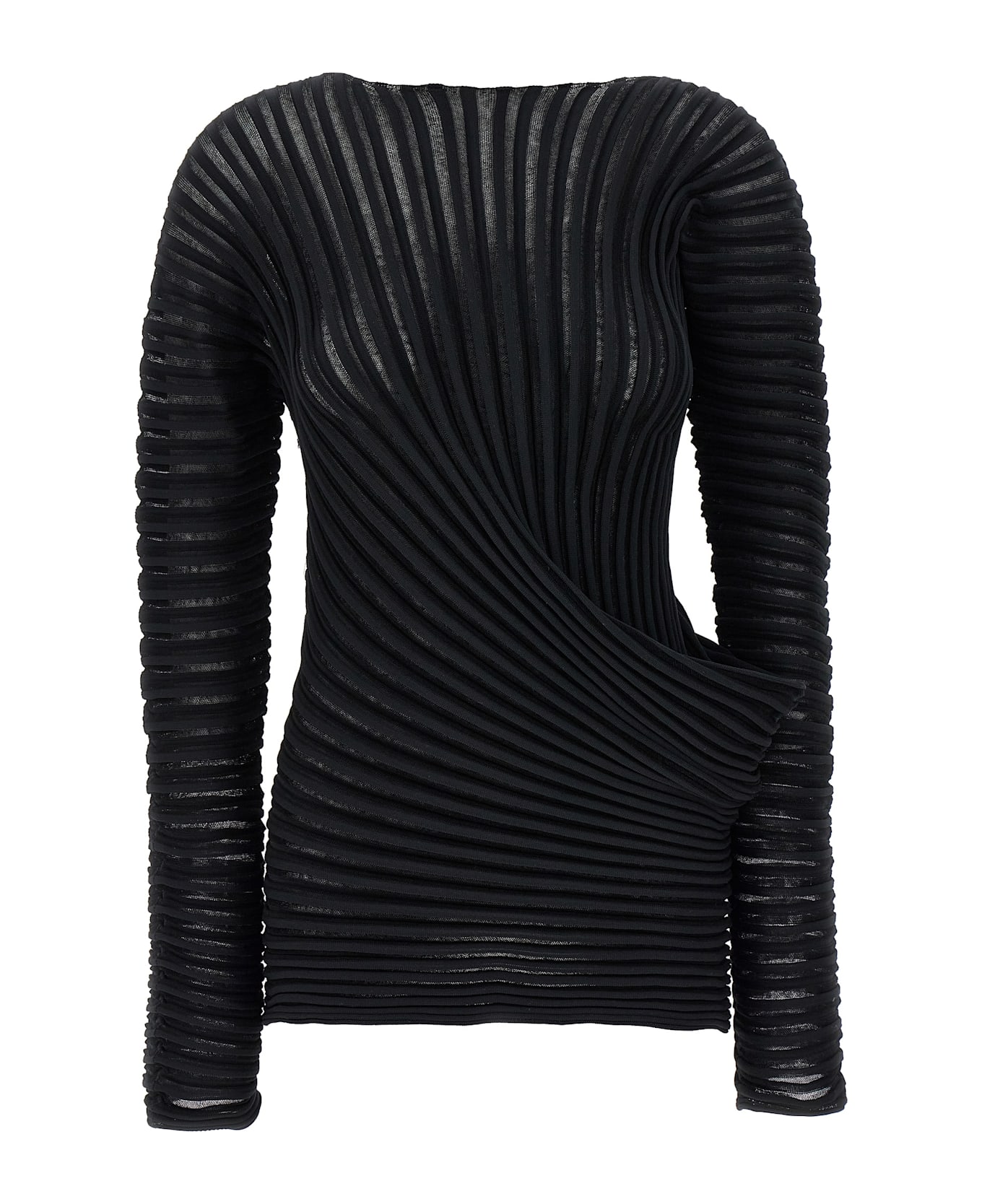 Issey Miyake 
stream
 Top - Black  