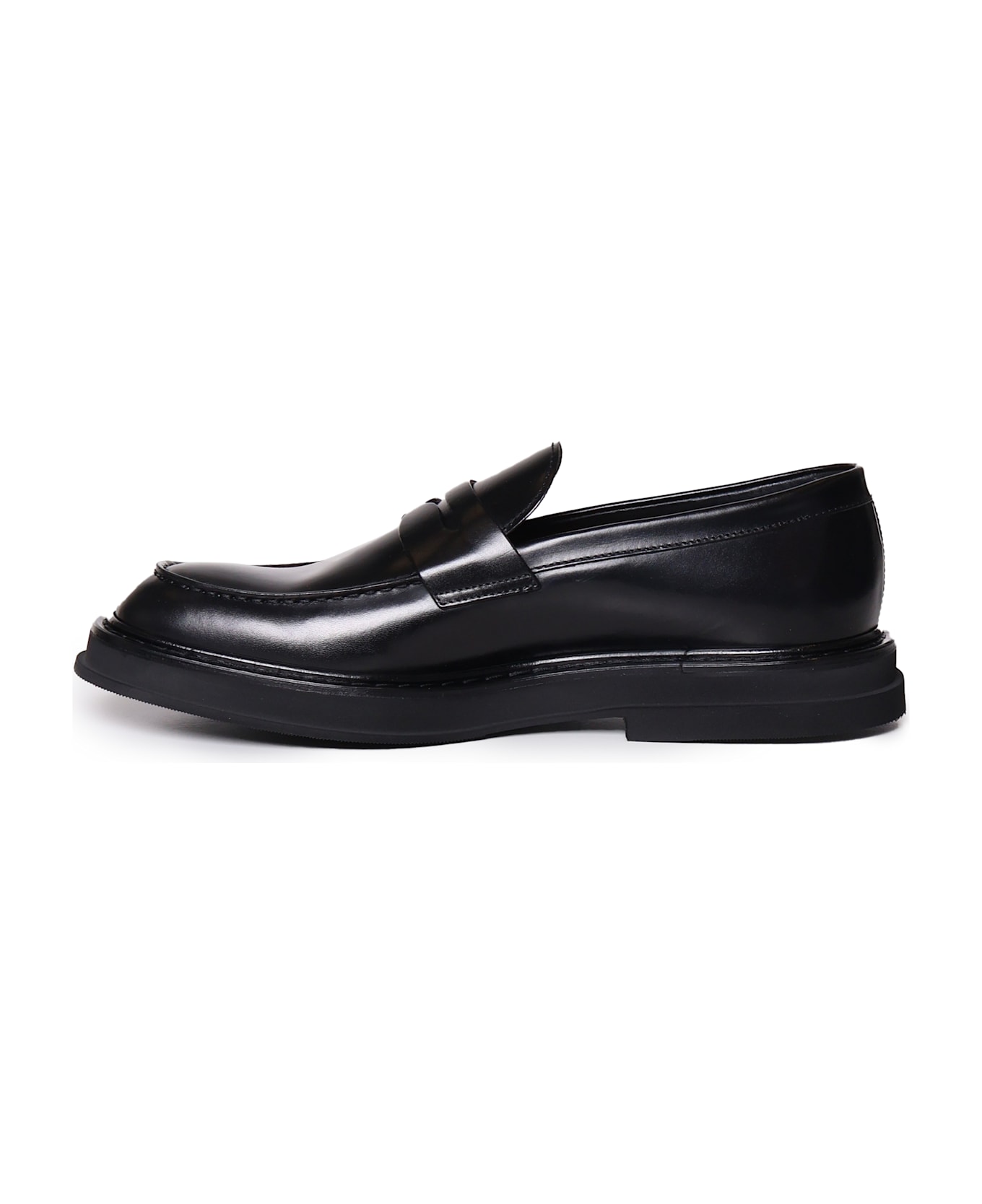 Doucal's Shiny Loafers - Black