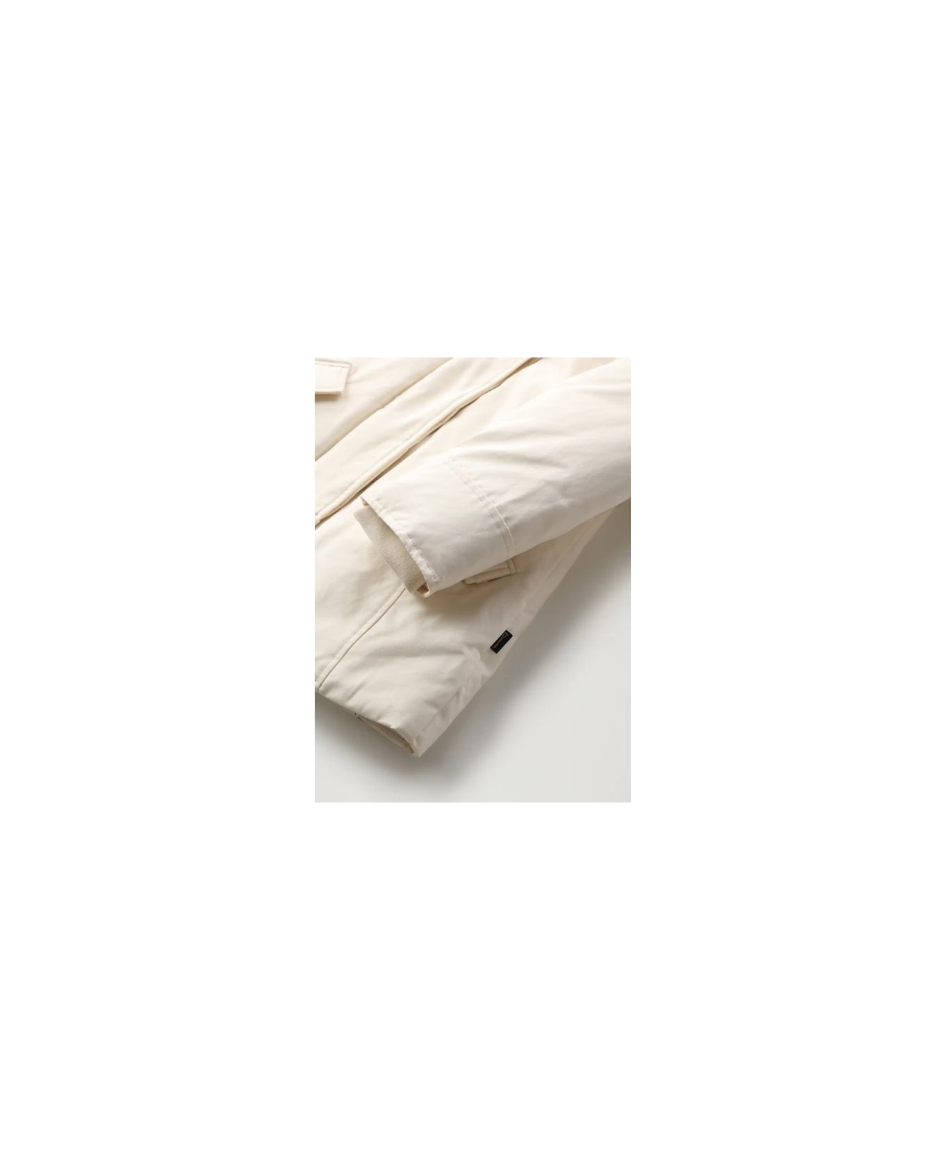 Woolrich Arctic Parka For Girls In Ramar - Mkc Milky Cream