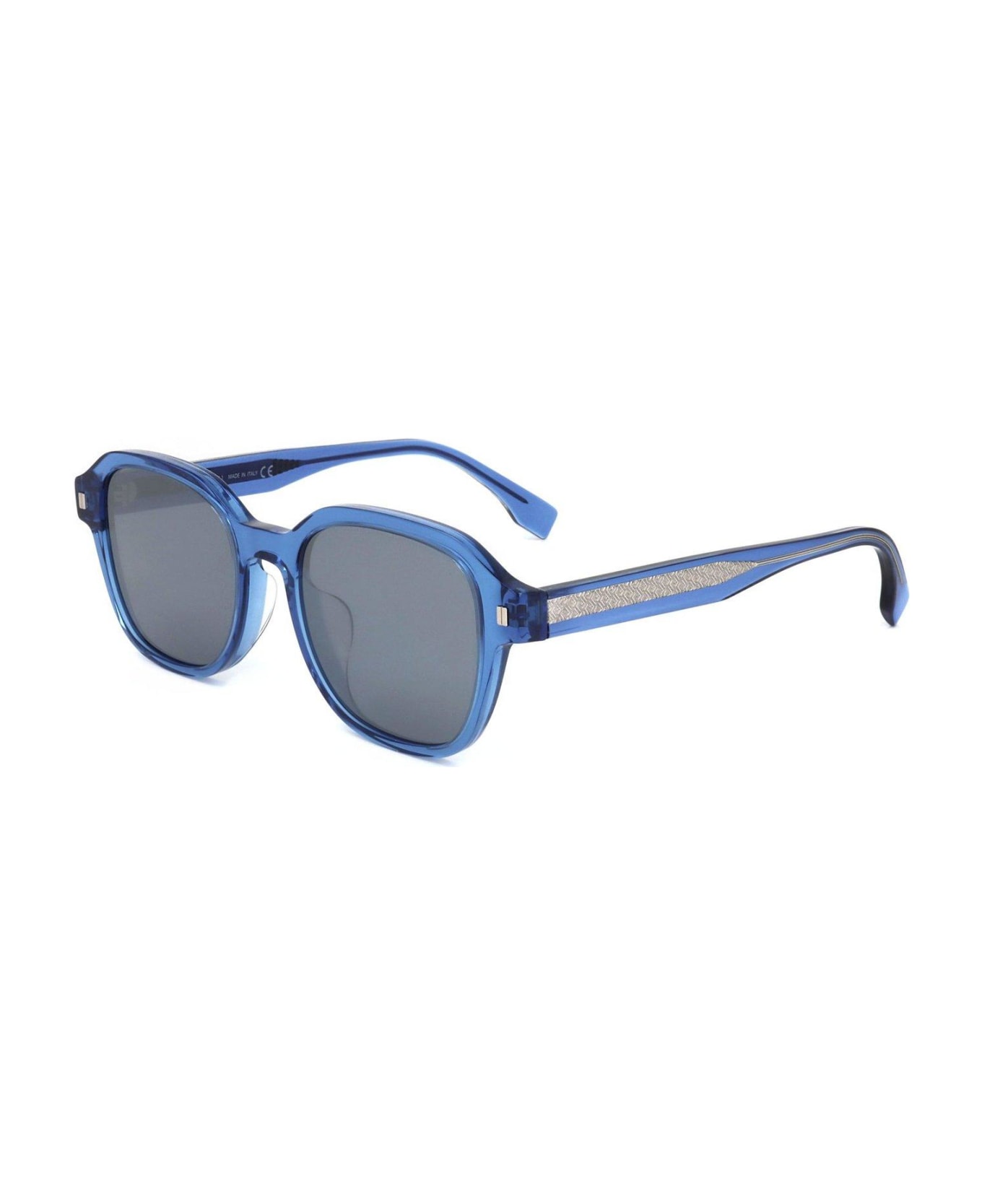 Fendi Eyewear Square Frame Sunglasses - 90x
