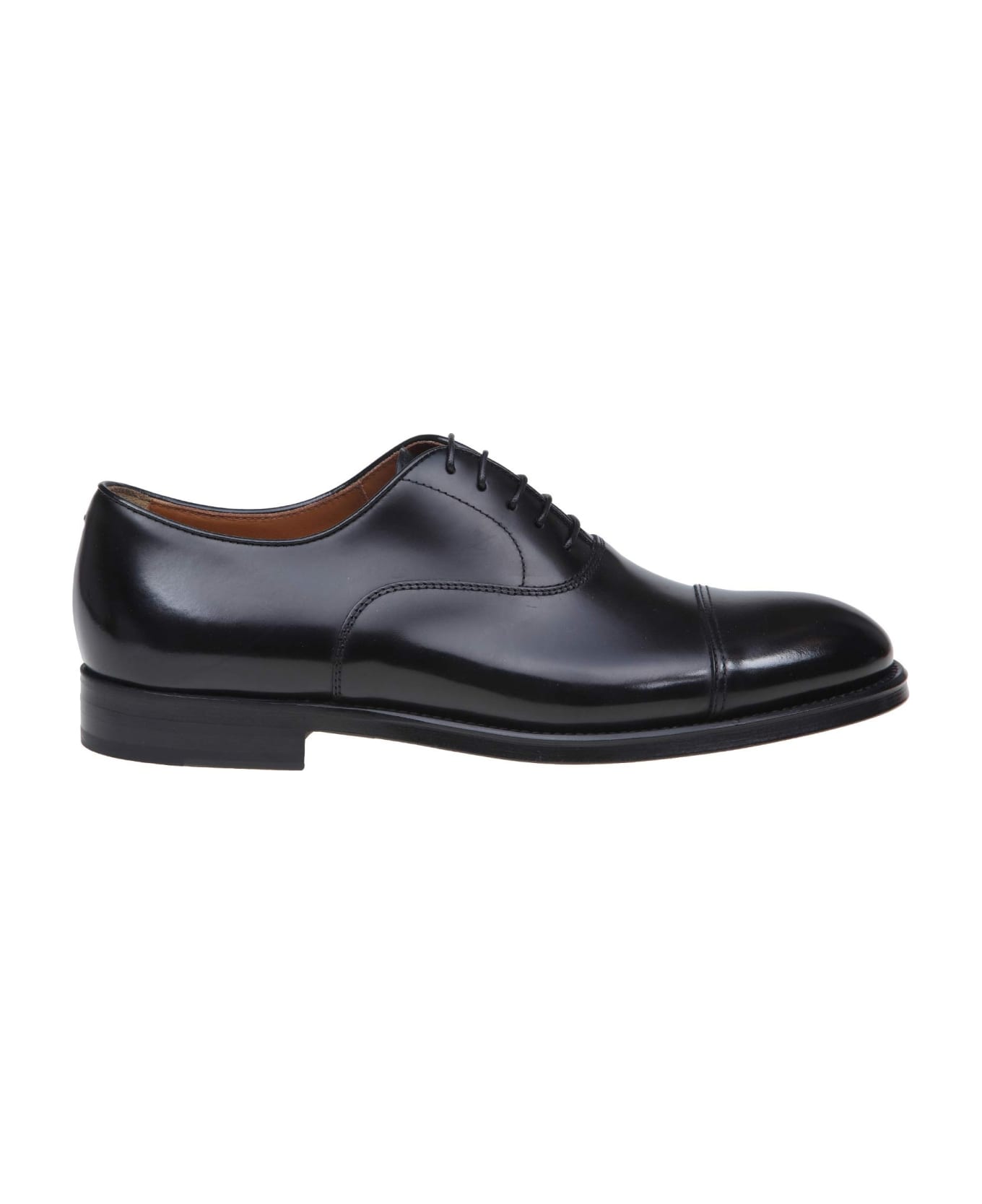 Doucal's Lace-up Leather - Black / Black