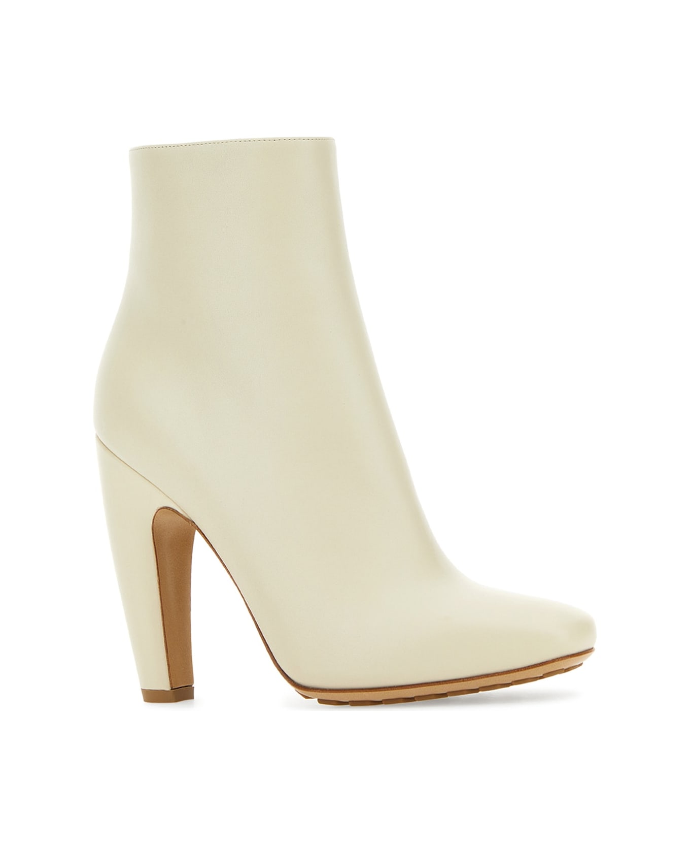 Bottega Veneta Ivory Leather Canalazzo Ankle Boots - WHITE