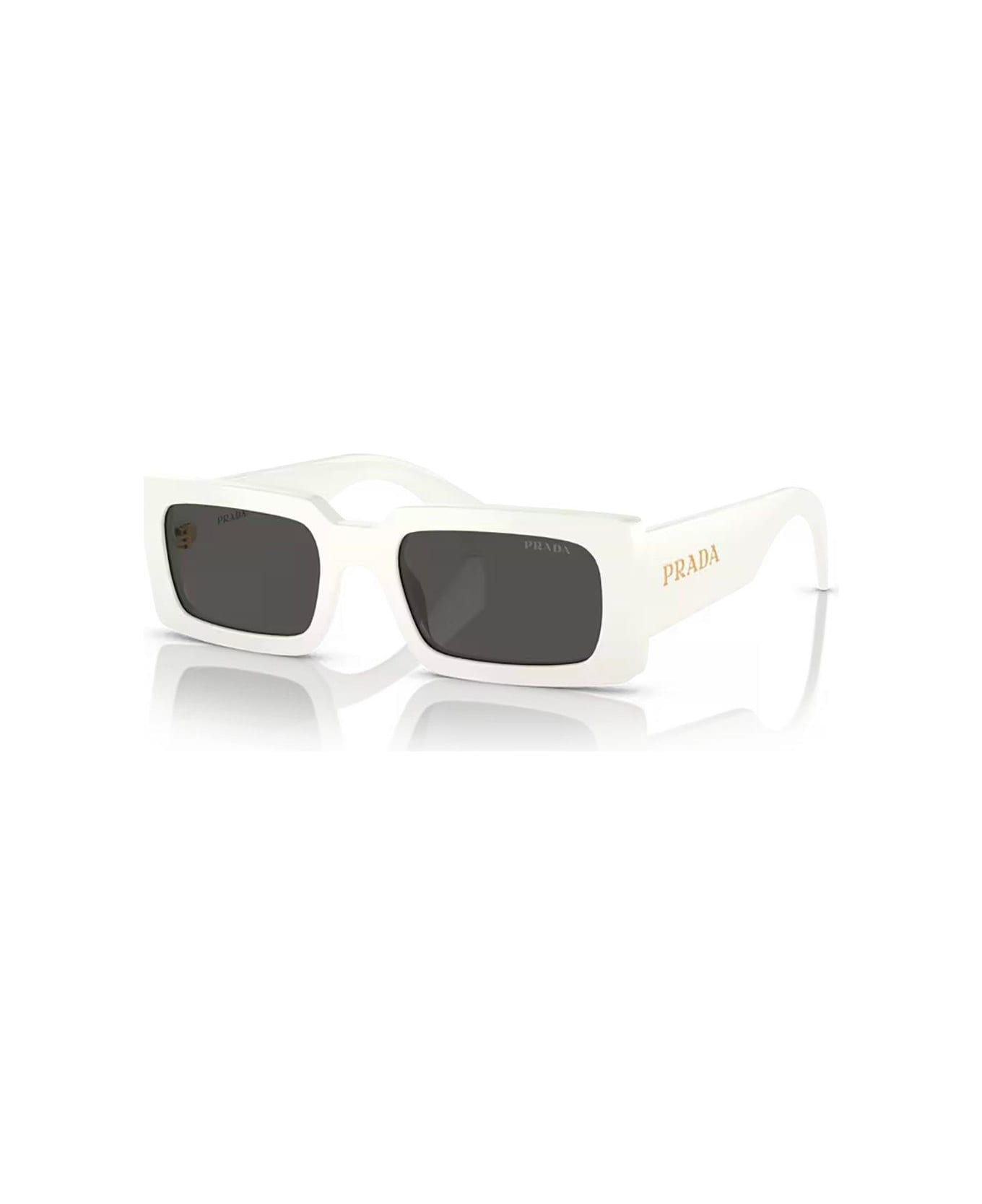 Prada Eyewear Rectangular-frame Sunglasses Sunglasses - 1425S0 TALC