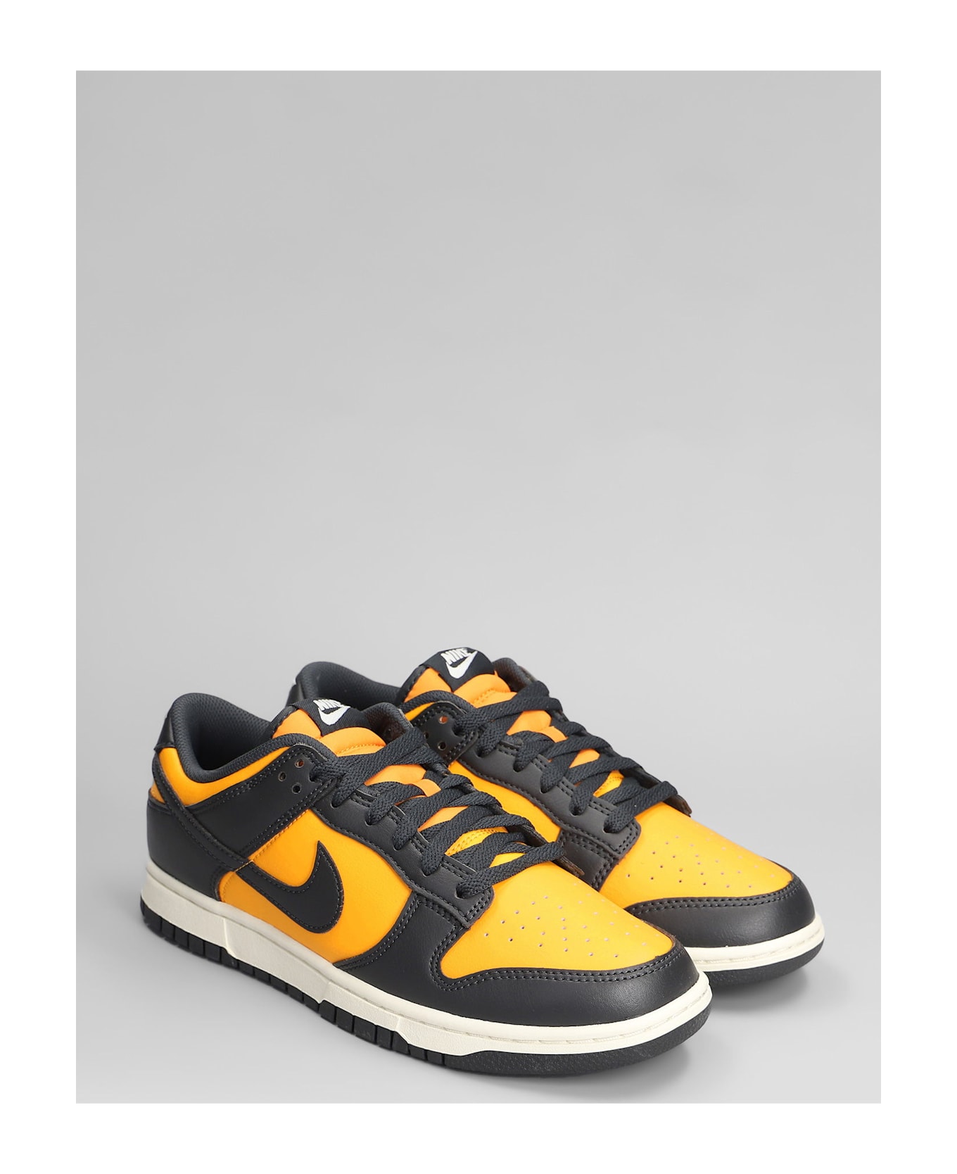 Nike Dunk Low Retro Sneakers In Orange Leather - orange