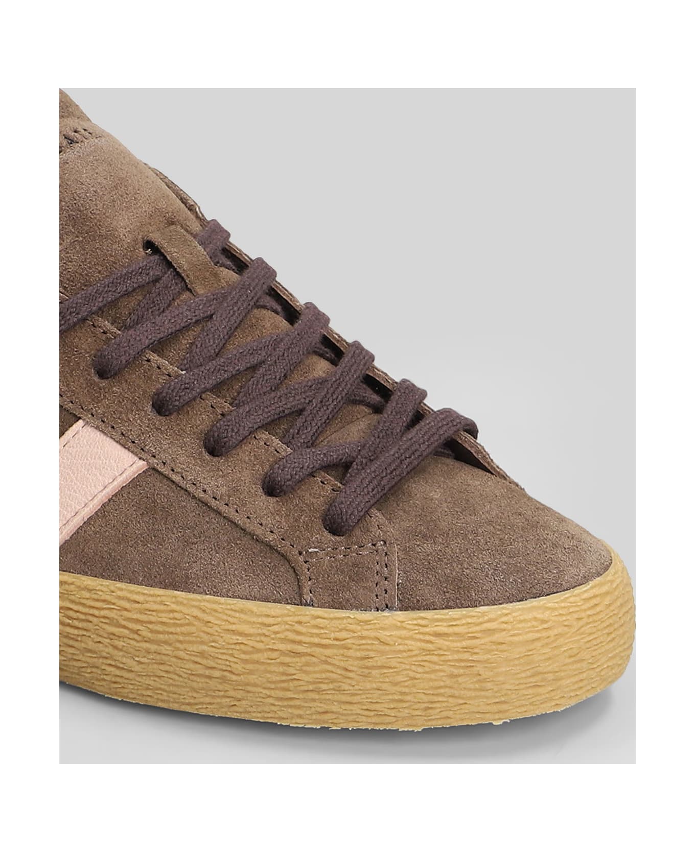 D.A.T.E. Hill Low Suede Sneakers In Taupe Suede And Leather - Ta Taupe