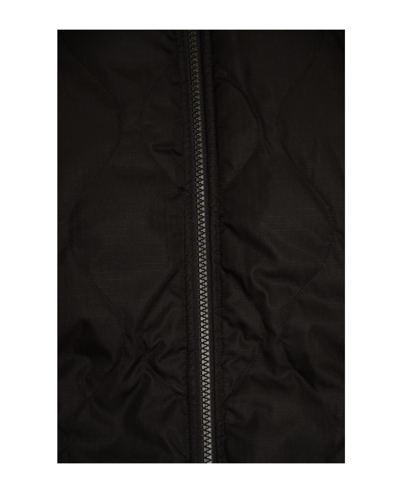 Taion High-neck Quilted Down Jacket - Black/Cream