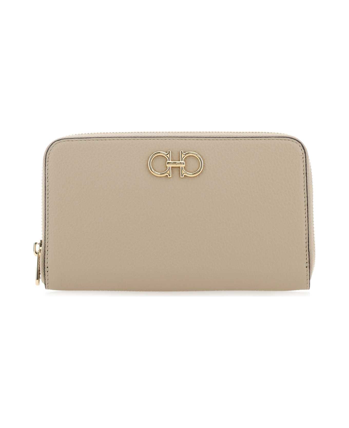 Ferragamo Cappuccino Leather Wallet - DAINOPOUDREXDAINO