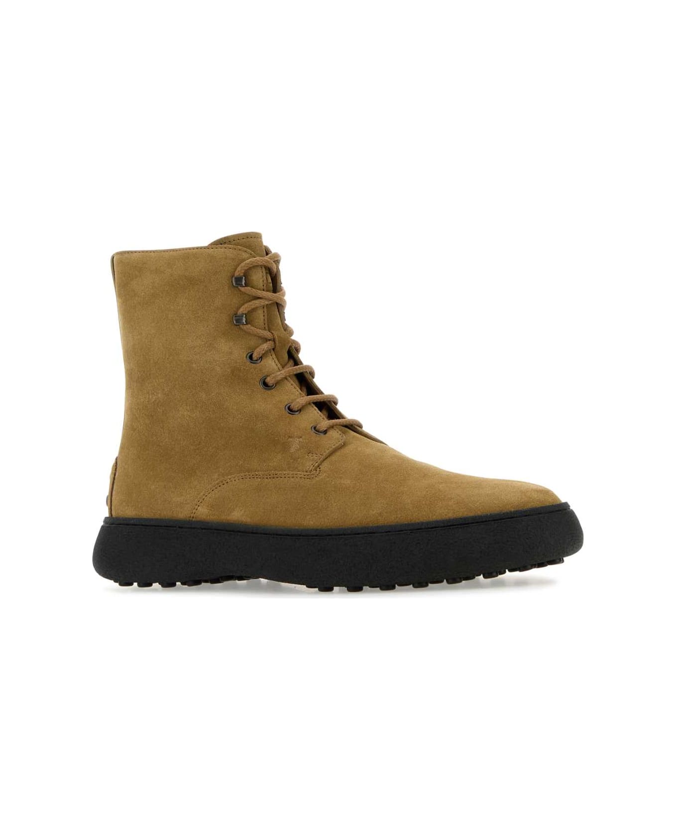 Tod
s Camel Suede Ankle Boots - S415